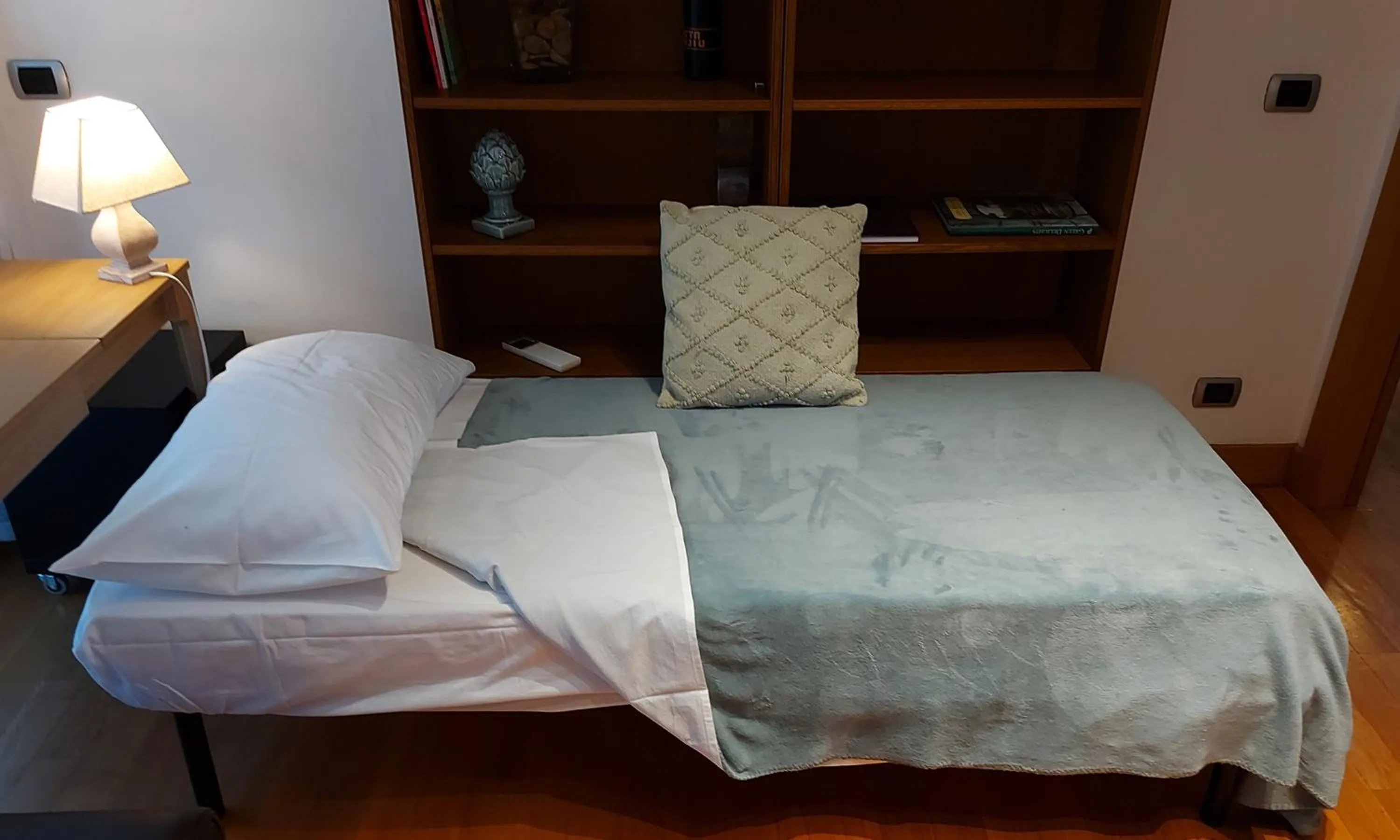 Bed in Home Sorbara Luxury Home no 01