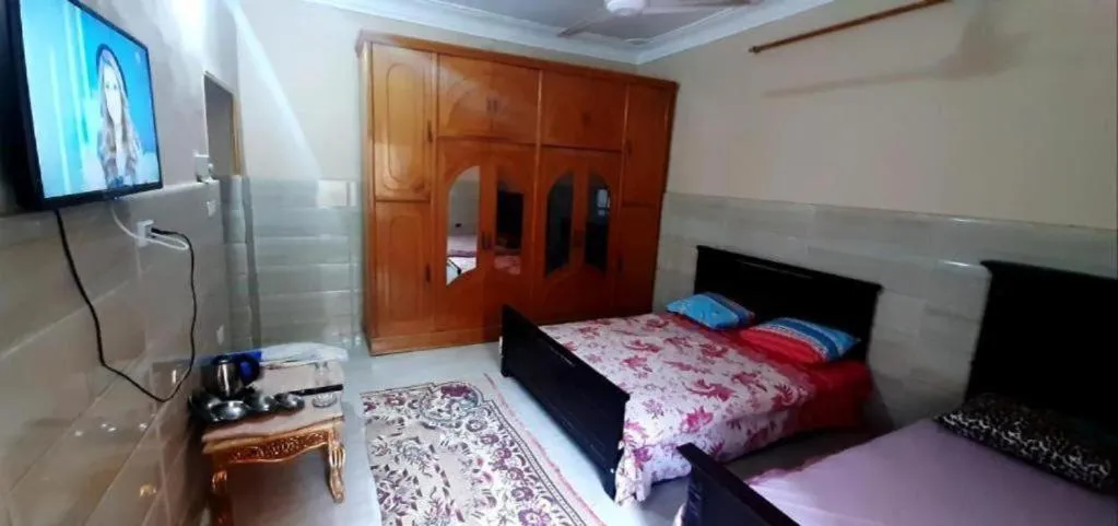 Bed in Giza Pyramids Hotel