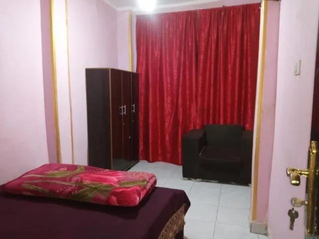 Bedroom in Giza Pyramids Hotel