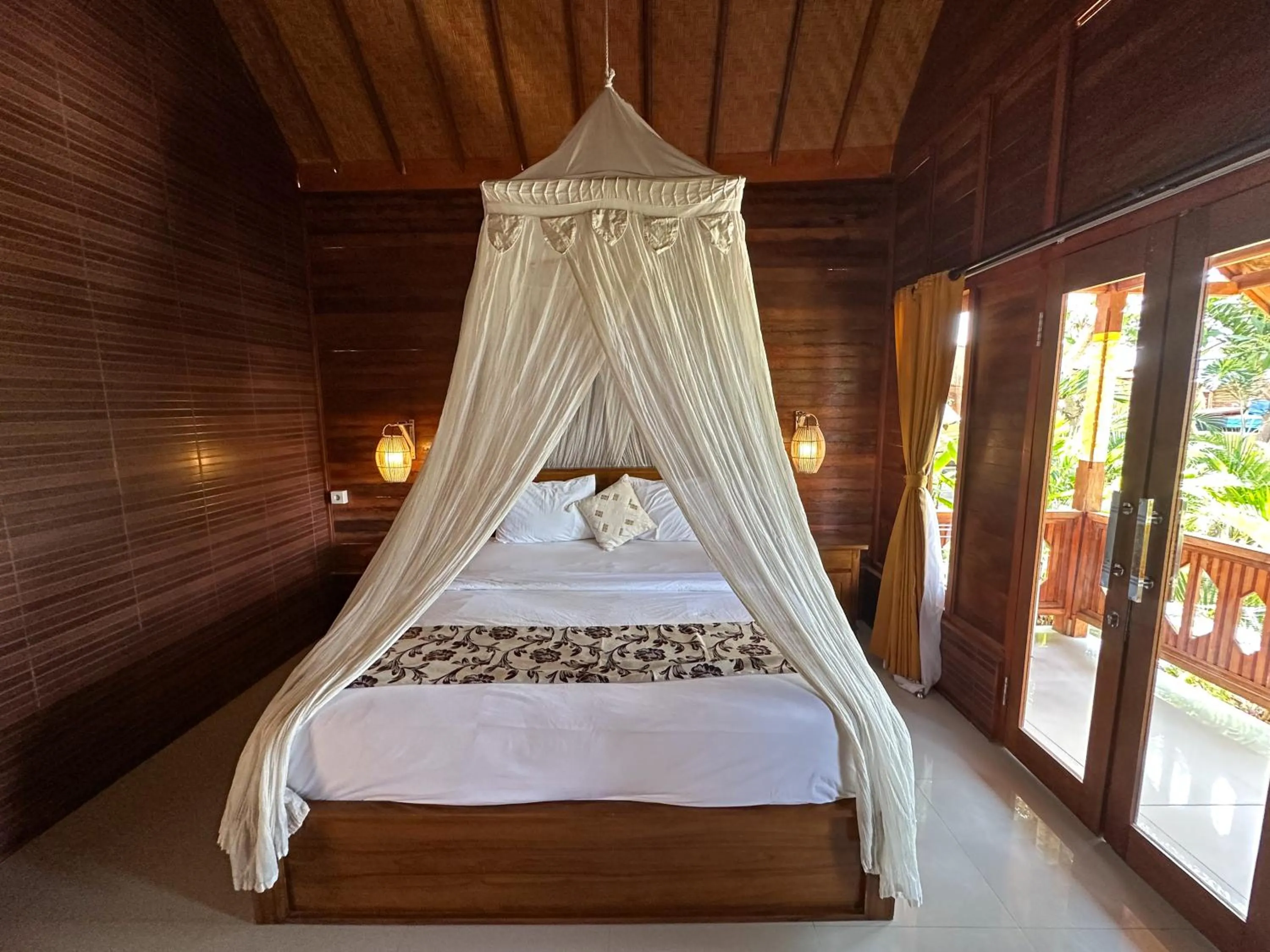 Bed in Sunset Hill Penida Resort