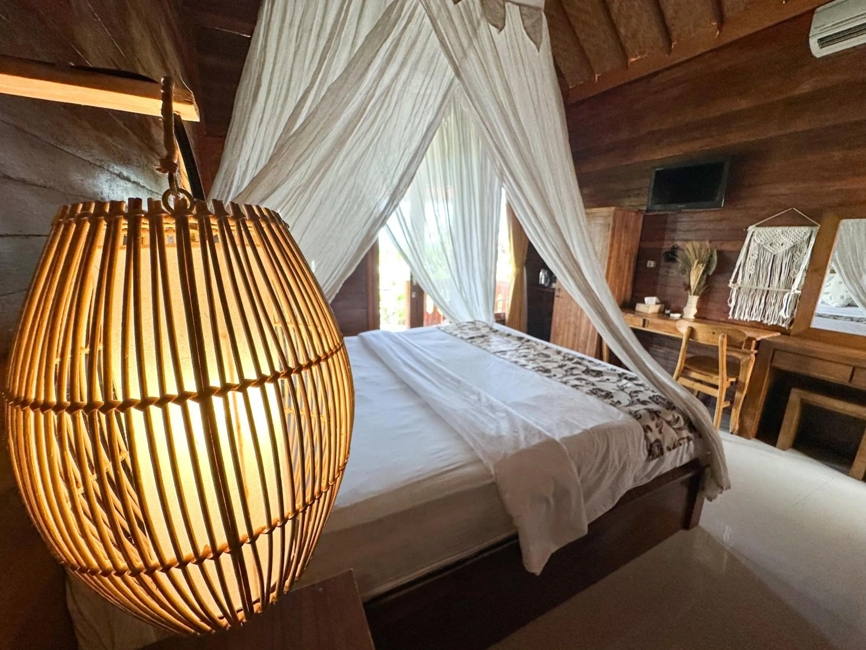 Bed in Sunset Hill Penida Resort