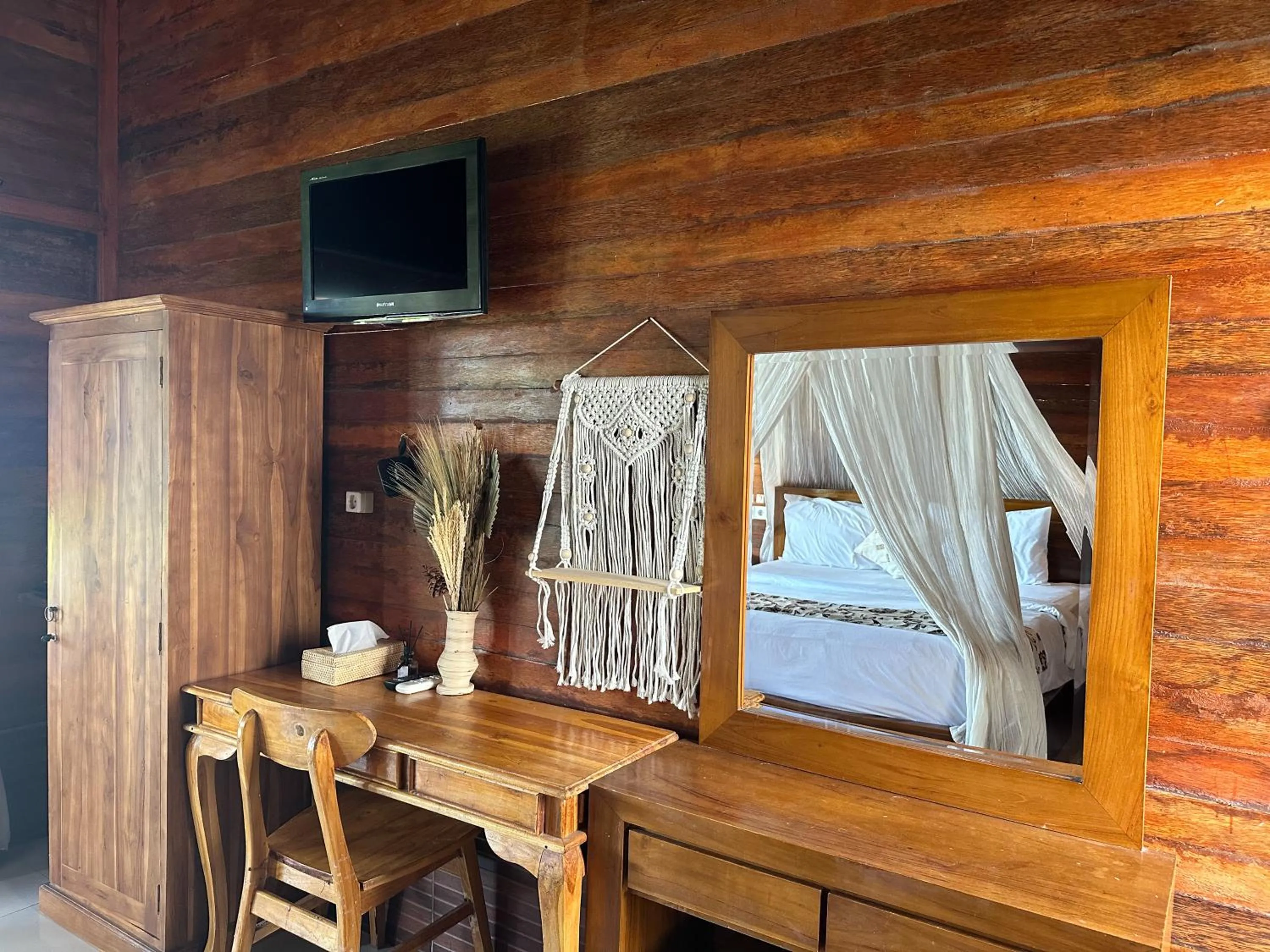 Sunset Hill Penida Resort