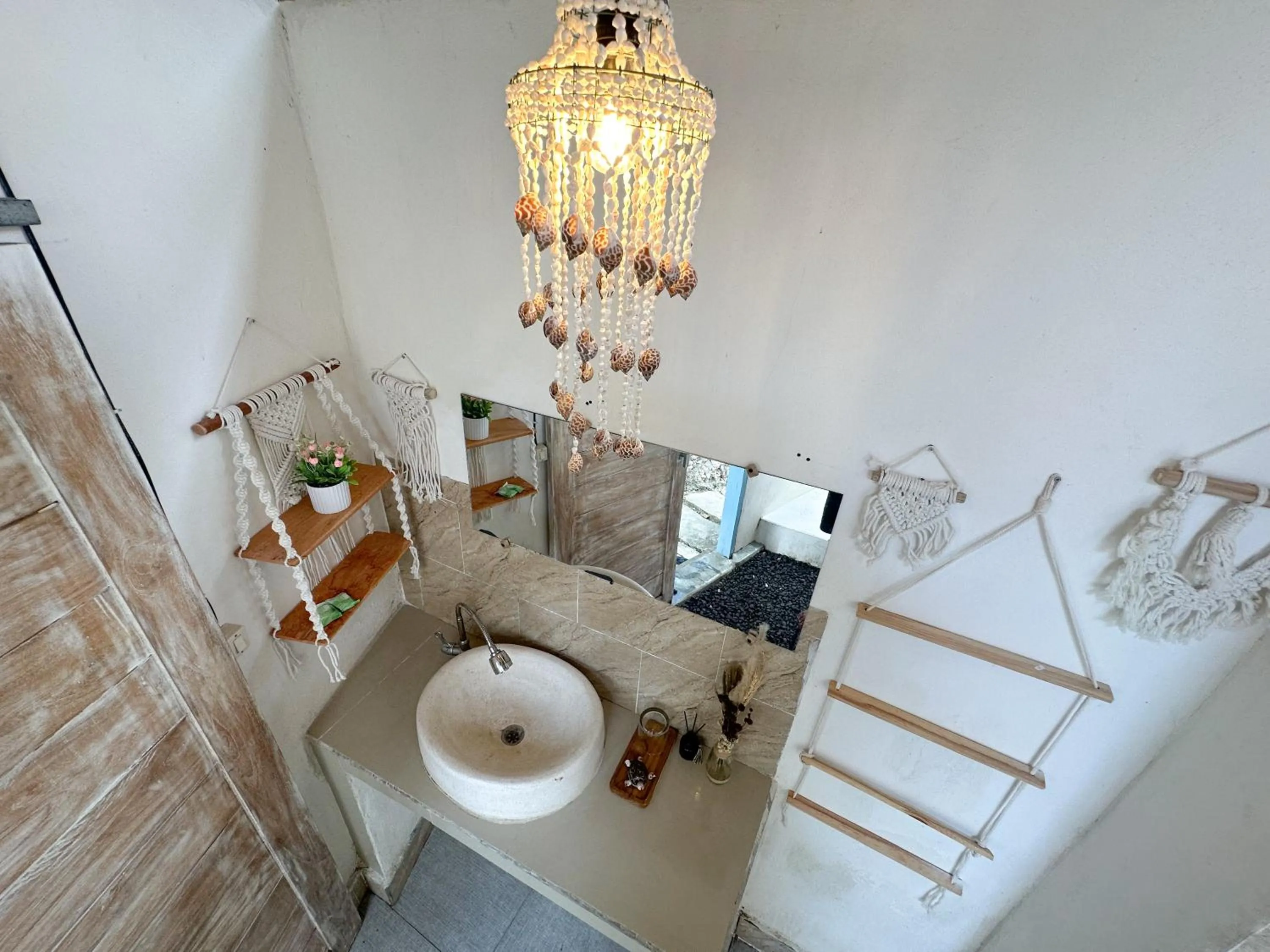 Sunset Hill Penida Resort