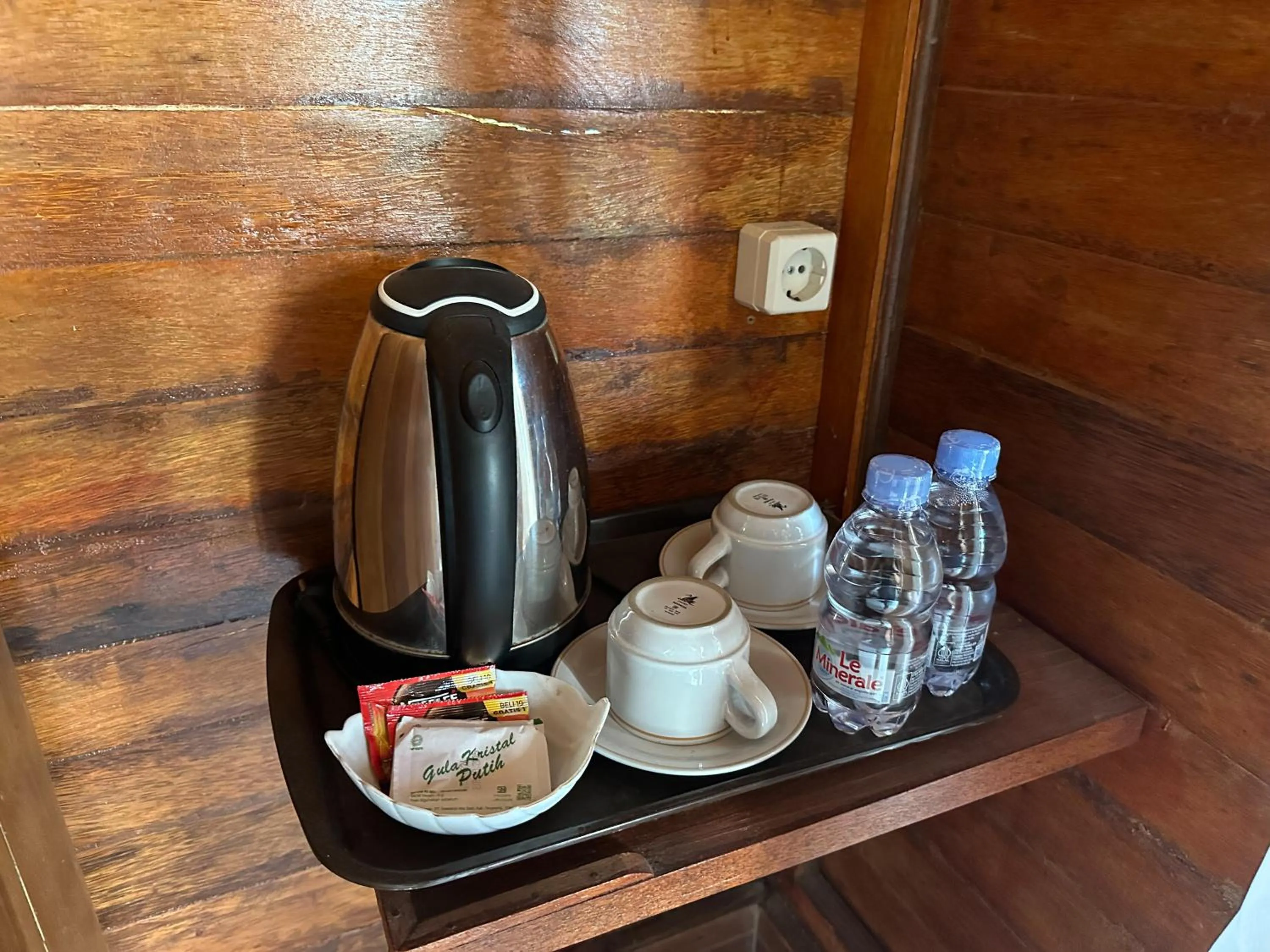 Sunset Hill Penida Resort