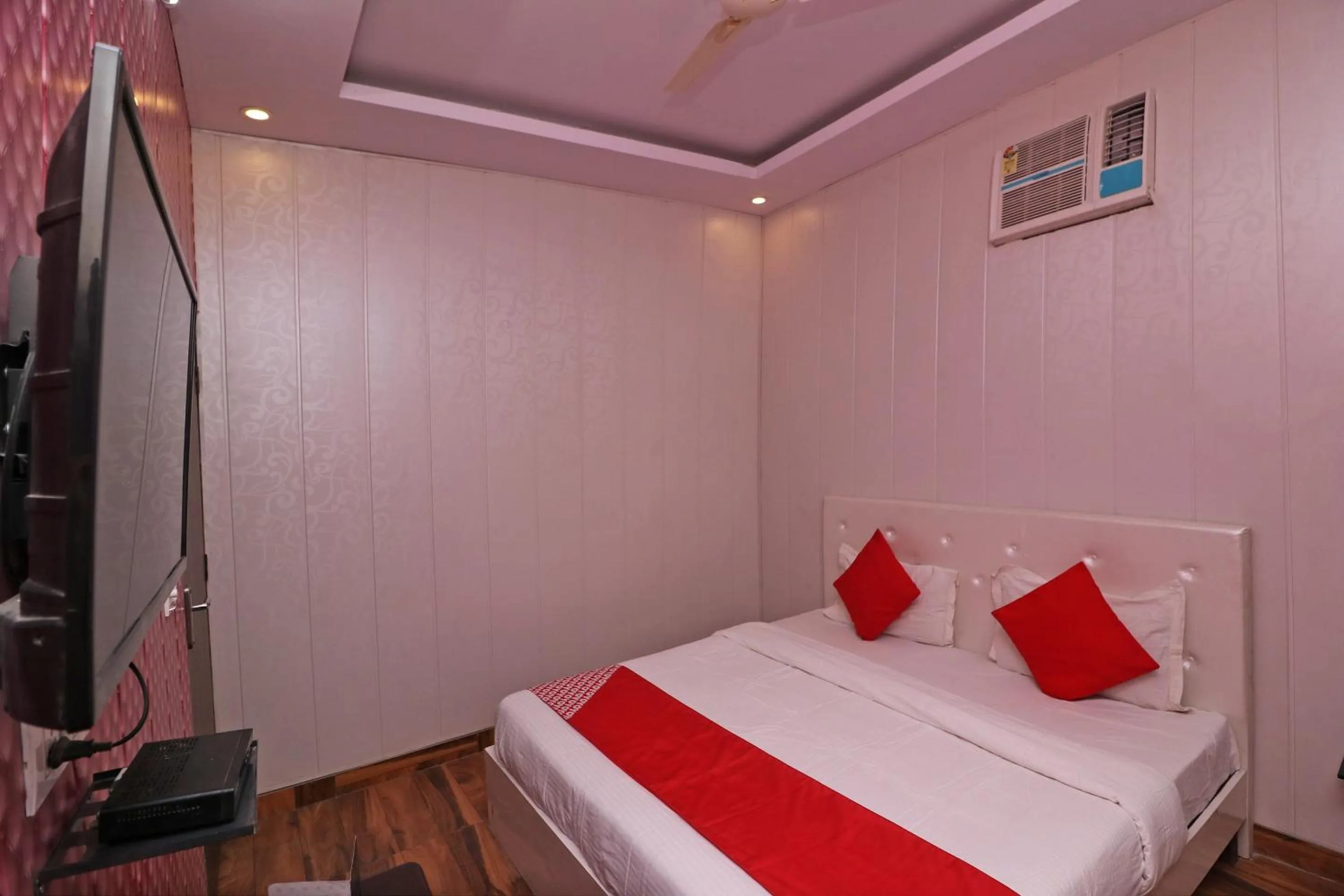 Bedroom, Bed in OYO 81074 Hotel Adb