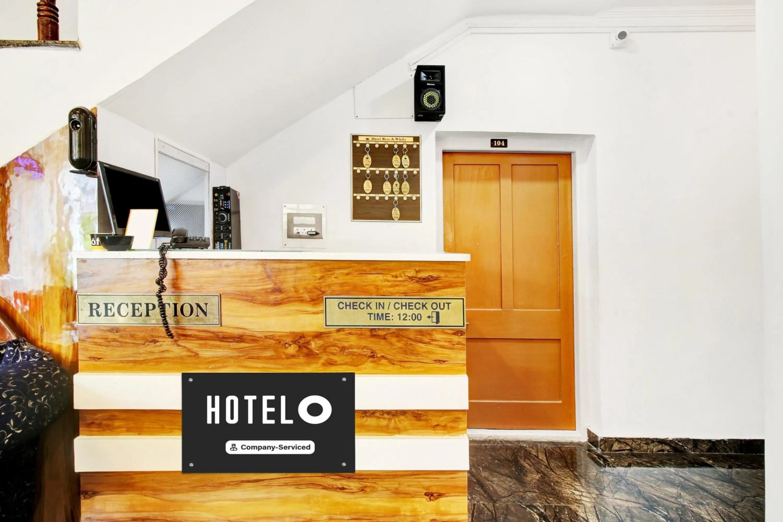 Lobby or reception in Collection O Dal Lake