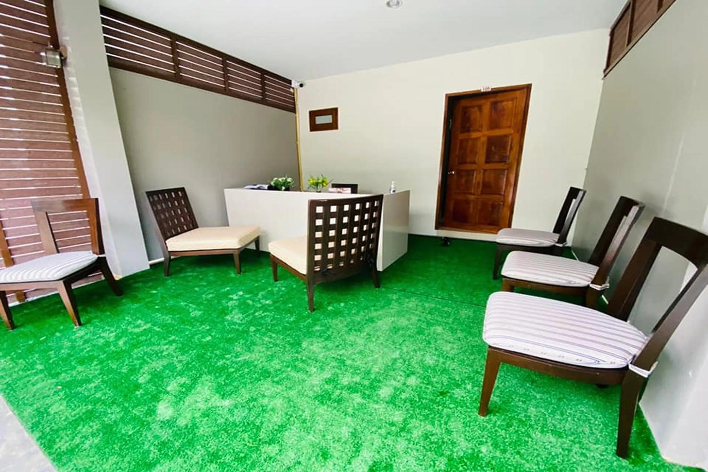 Lobby or reception in Chanpailin Omarzaa