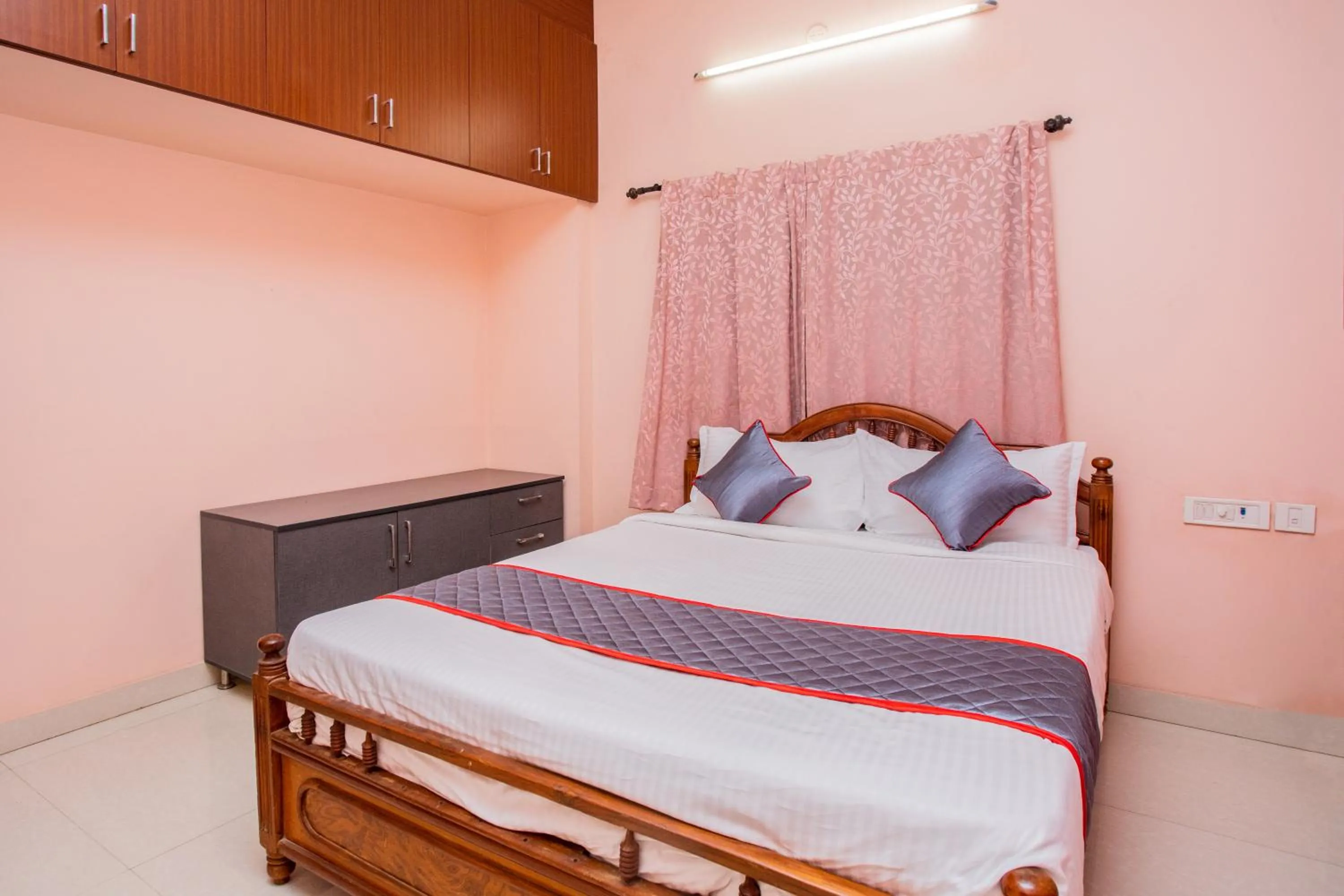 Bed in ITs SOUTH EAST RESIDENCY