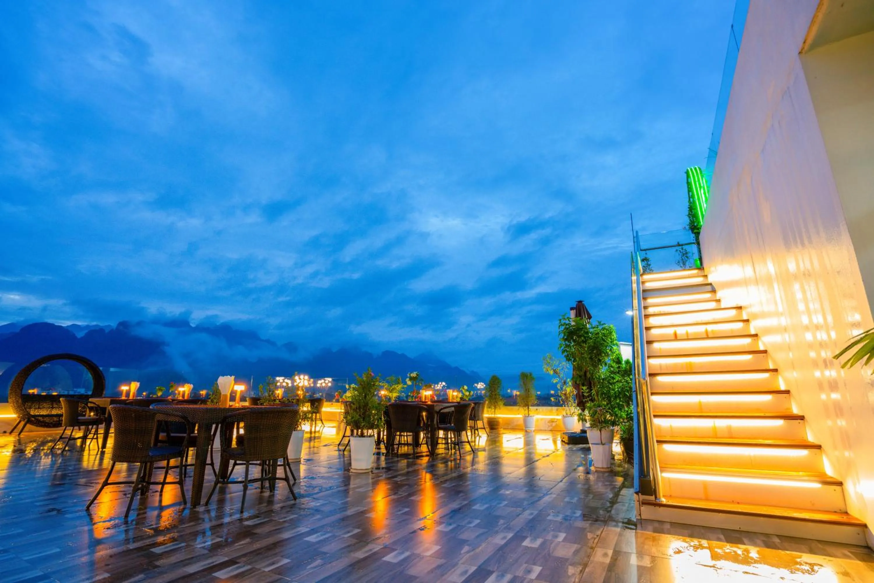 Mountain view in S Vangvieng Boutique Hotel