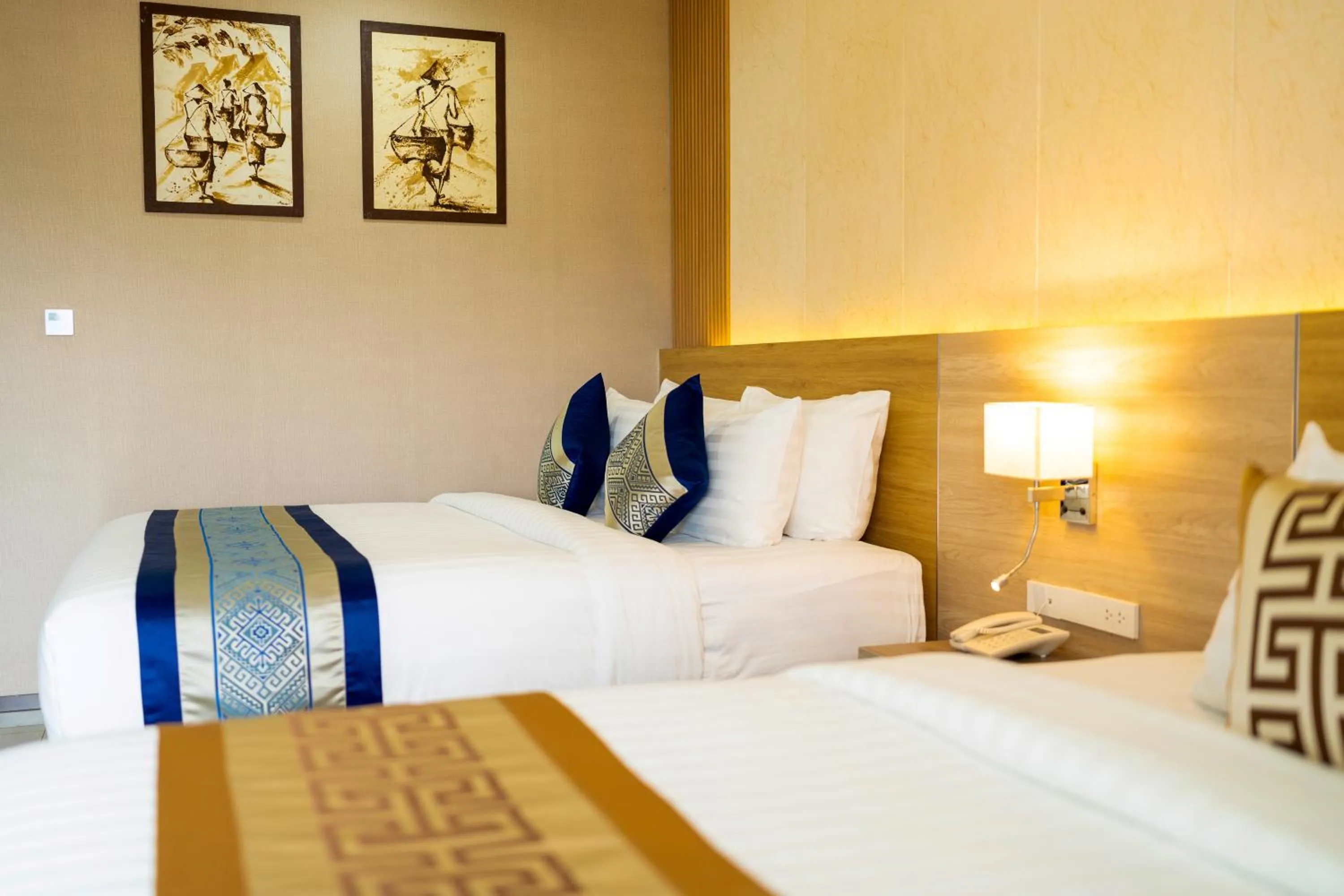 Bed in S Vangvieng Boutique Hotel