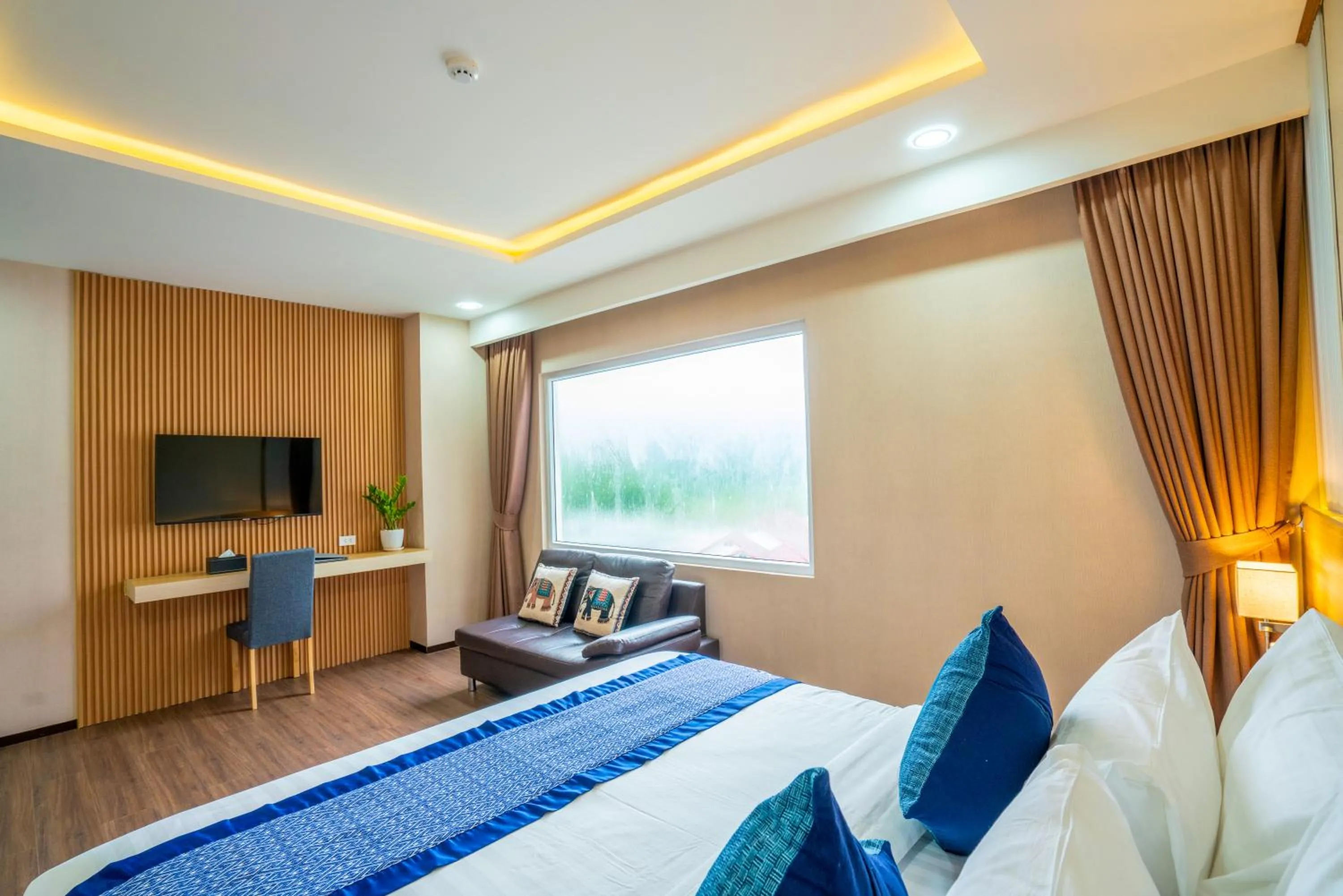 Bed in S Vangvieng Boutique Hotel