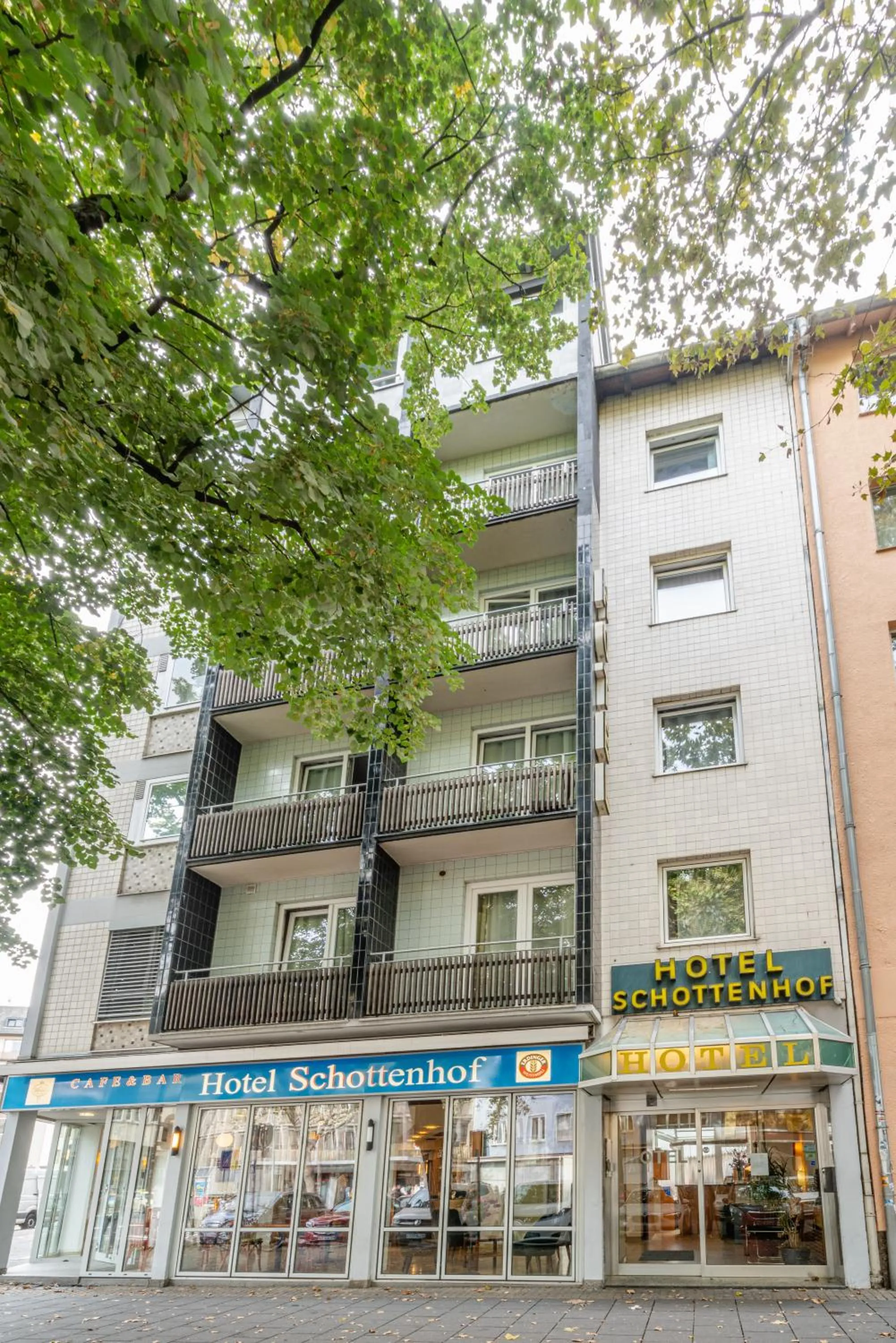 Property building in Hotel Schottenhof