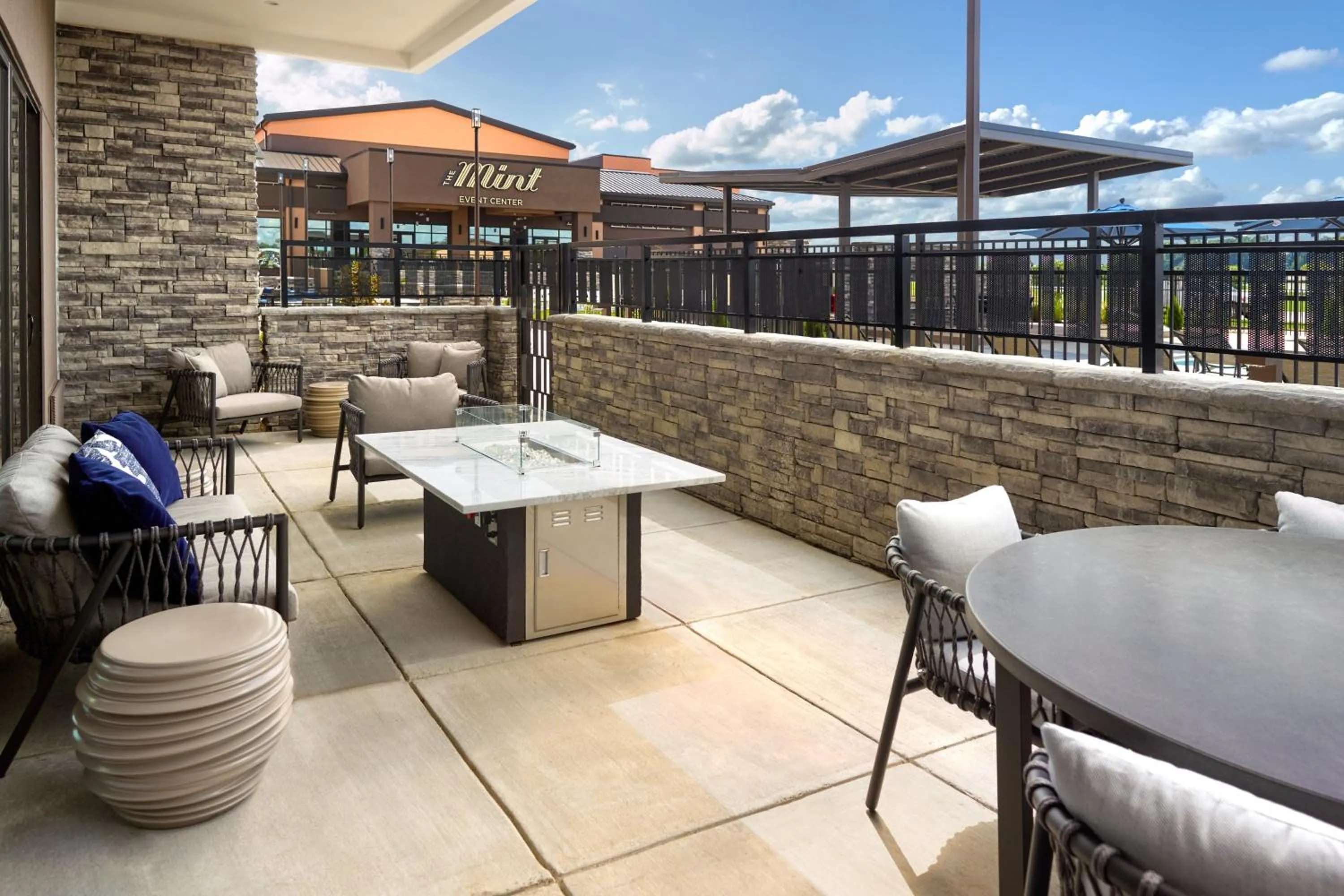 Photo of the whole room in SpringHill Suites by Marriott Franklin Mint