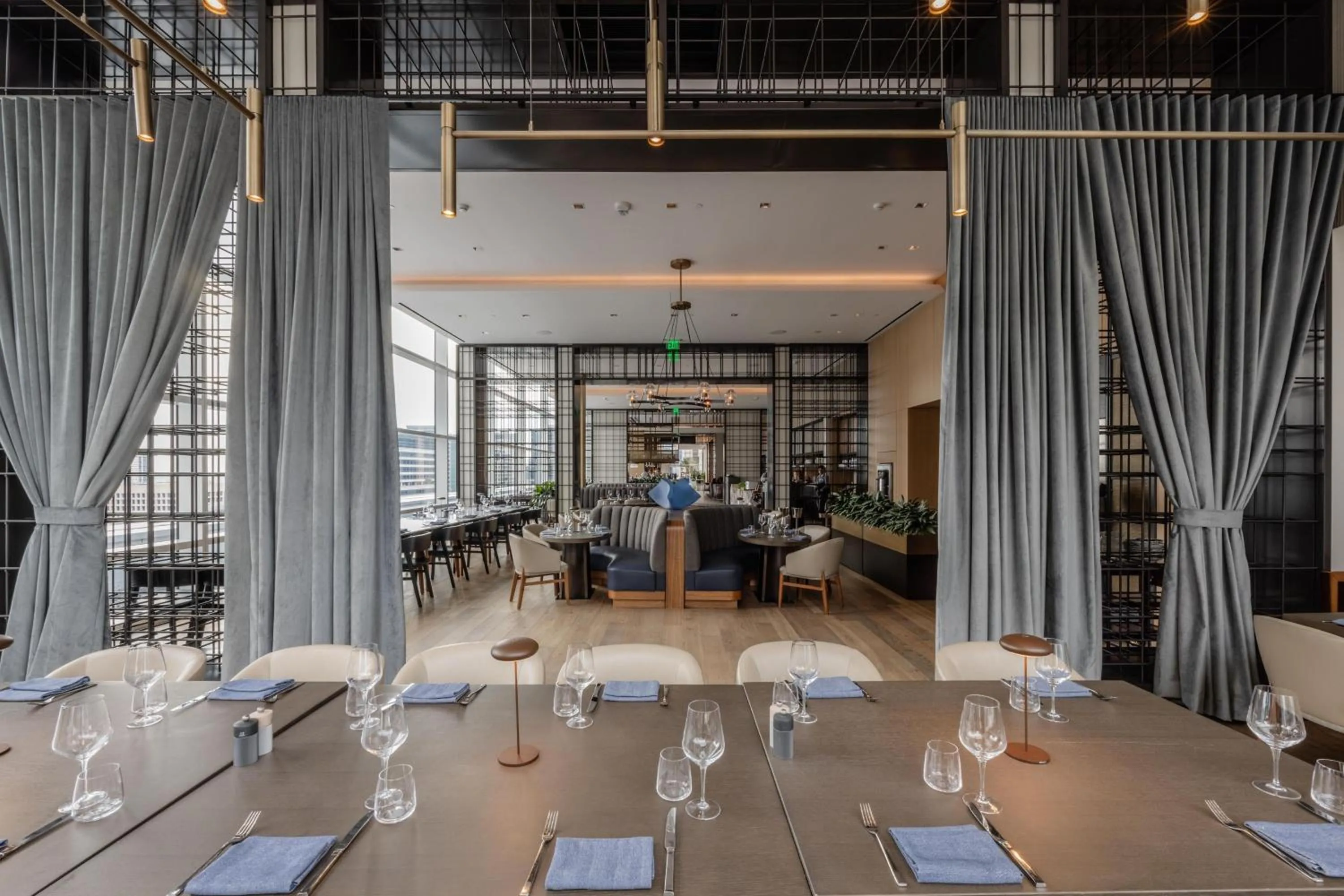 Restaurant/places to eat in JW Marriott Dallas Arts District