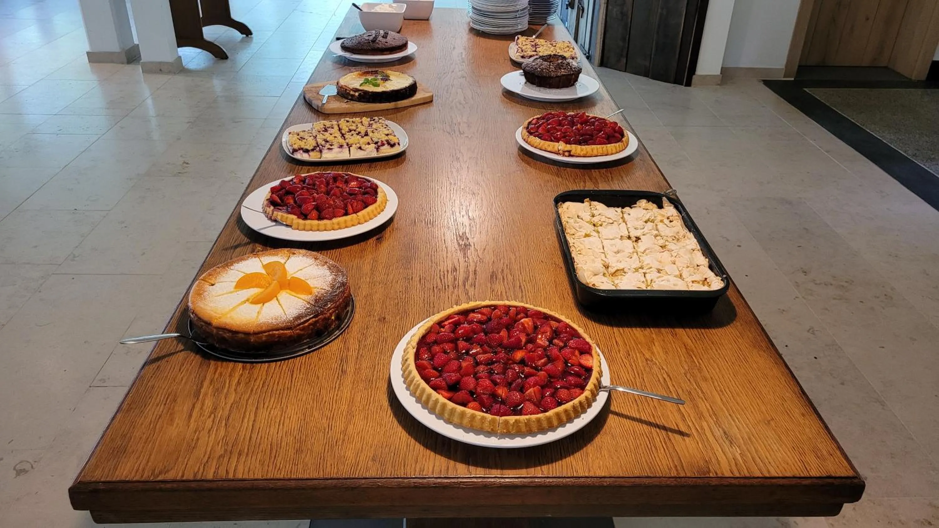 Breakfast in Hotel Lethehof