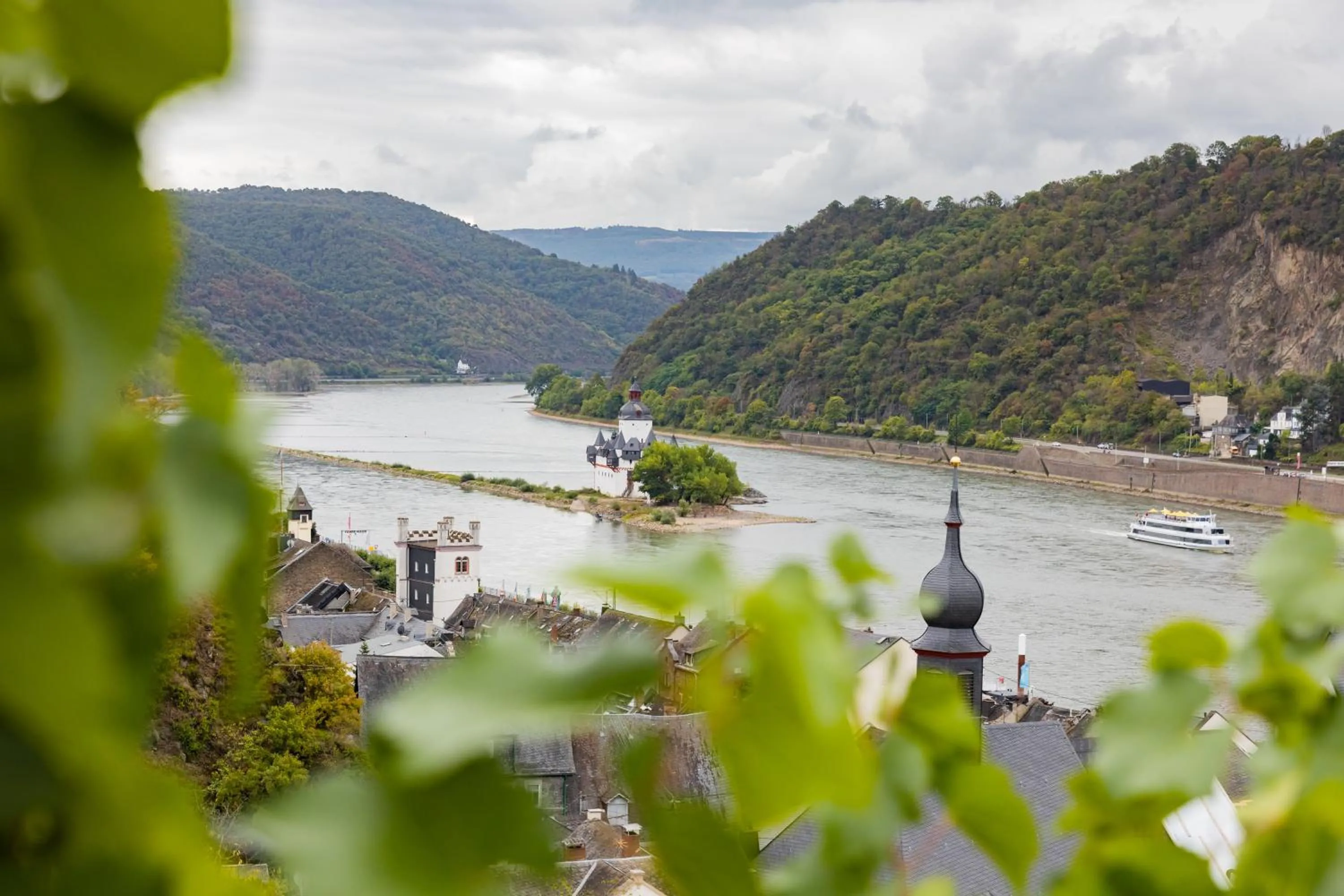 Nearby landmark in Baudobriga Rheinhotel
