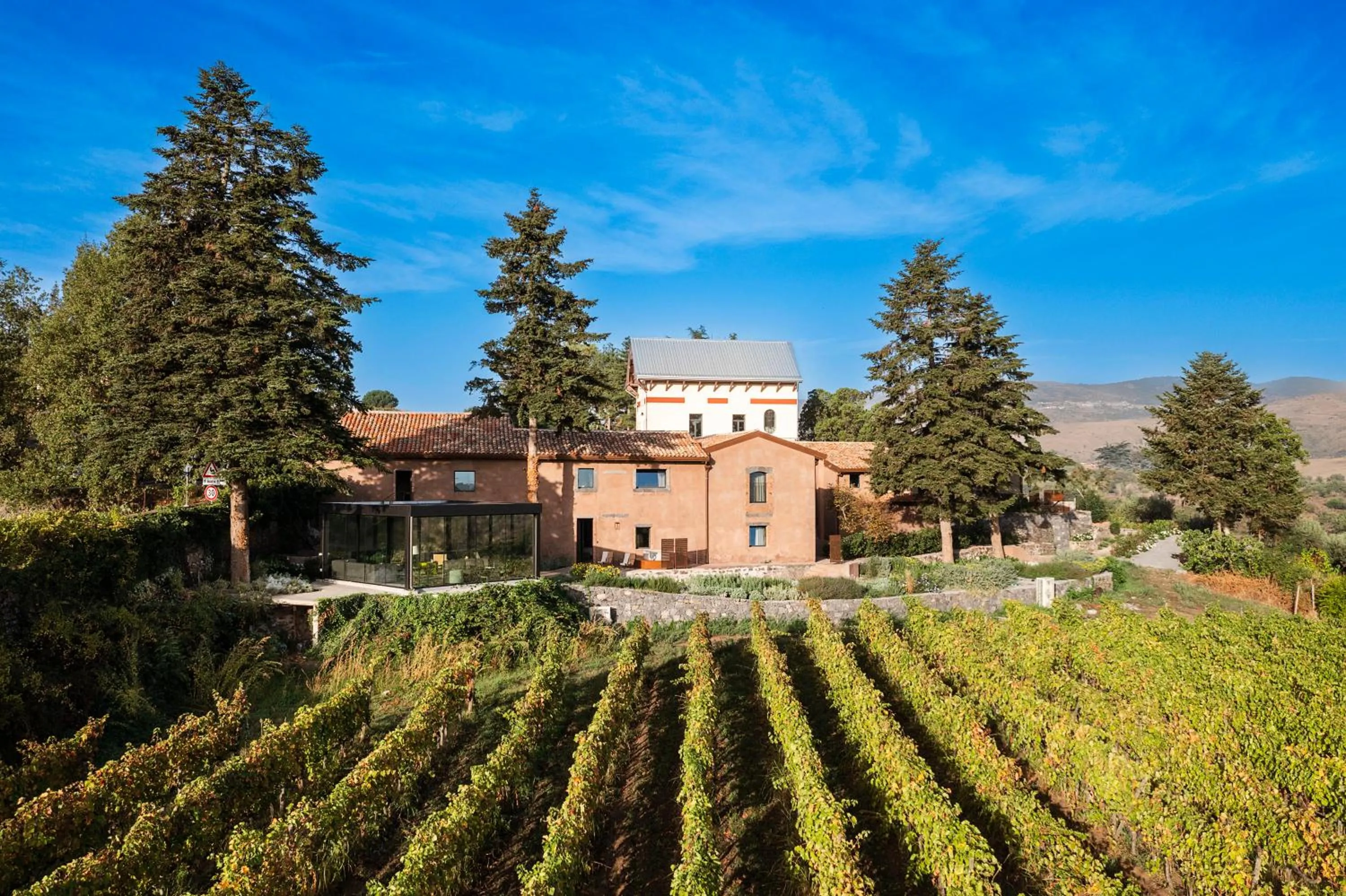 Property building in Dimora Cottanera