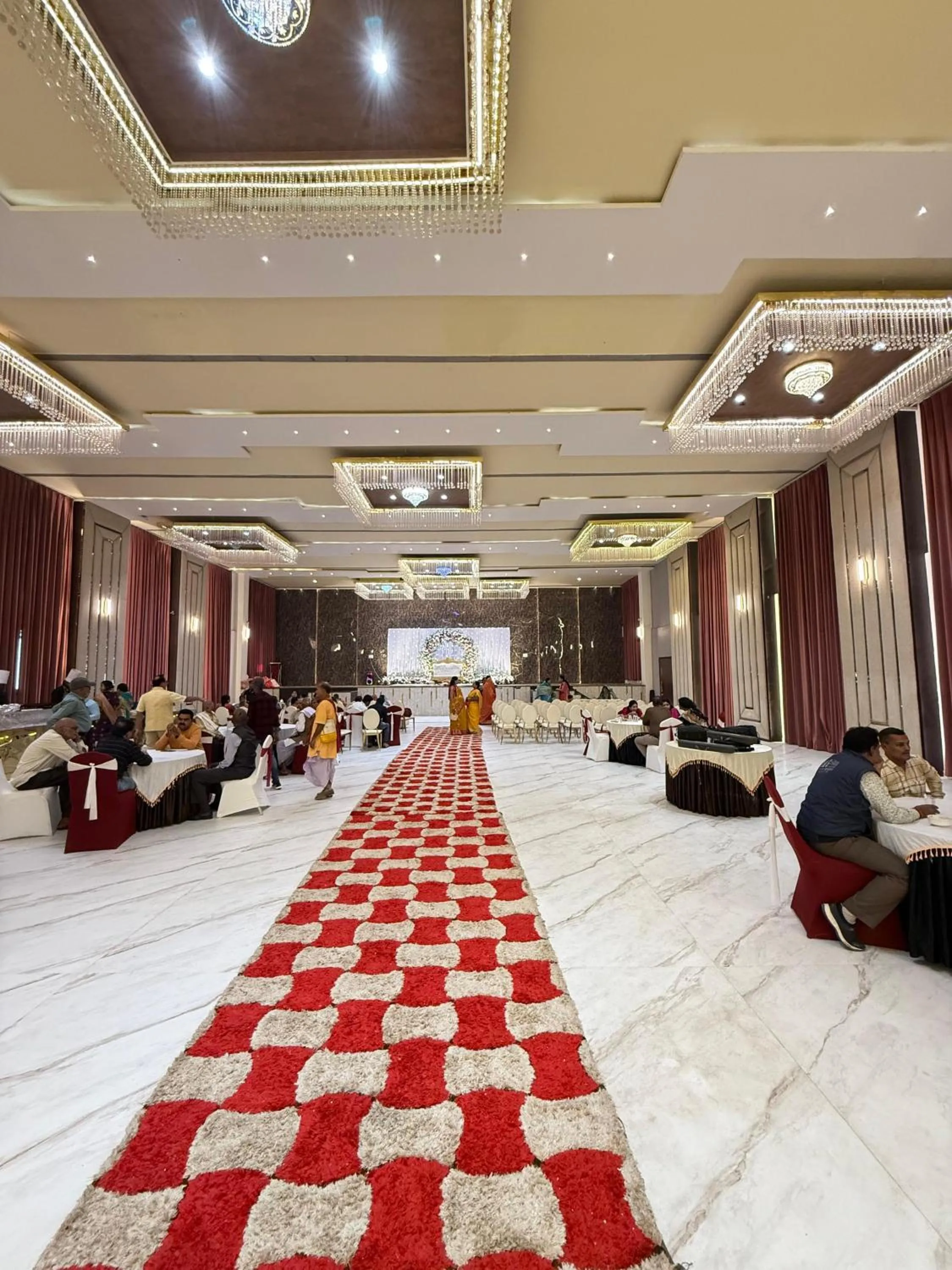 Banquet/Function facilities in Hotel Emperor Paradise