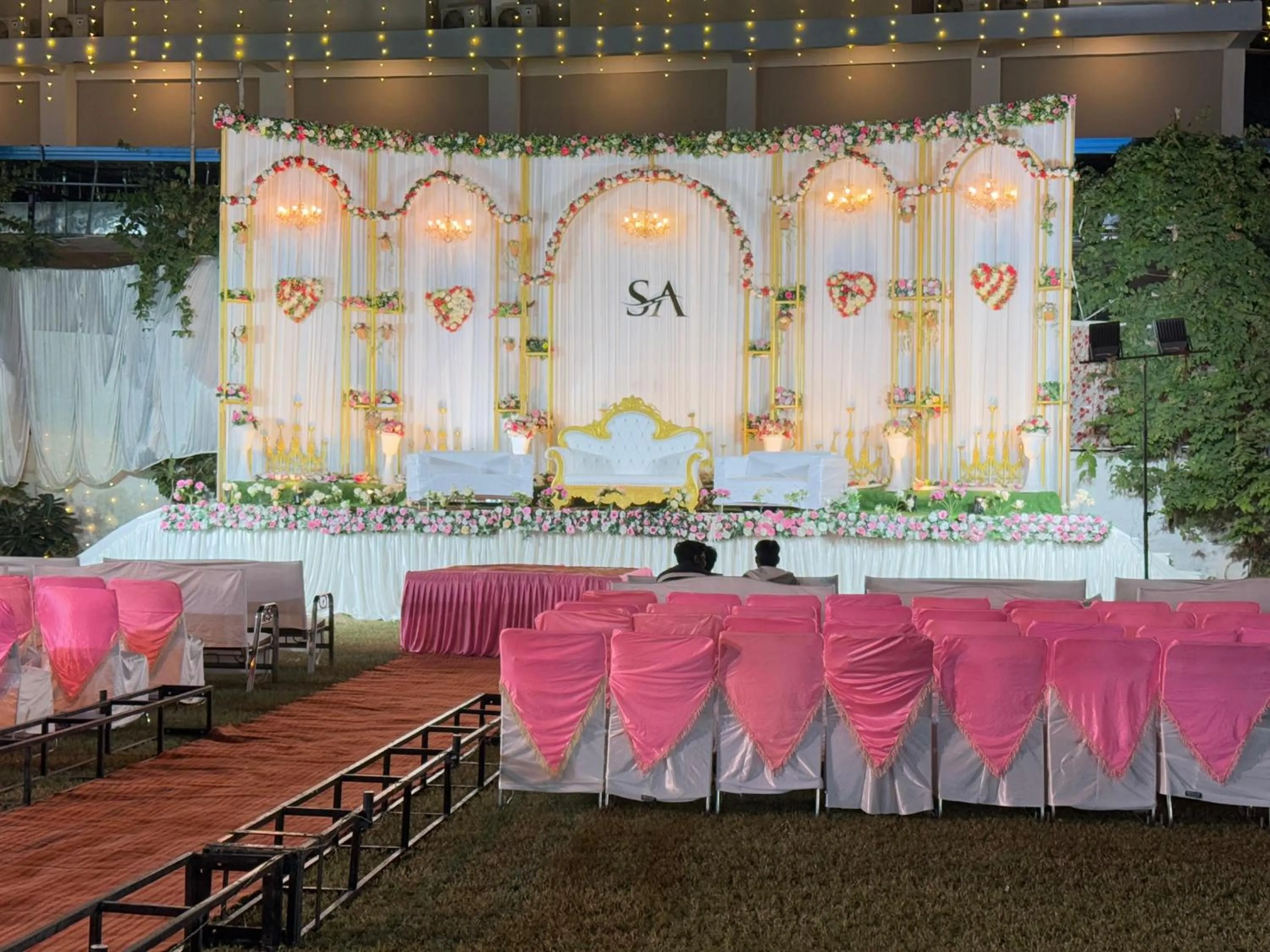 Garden in Hotel Emperor Paradise