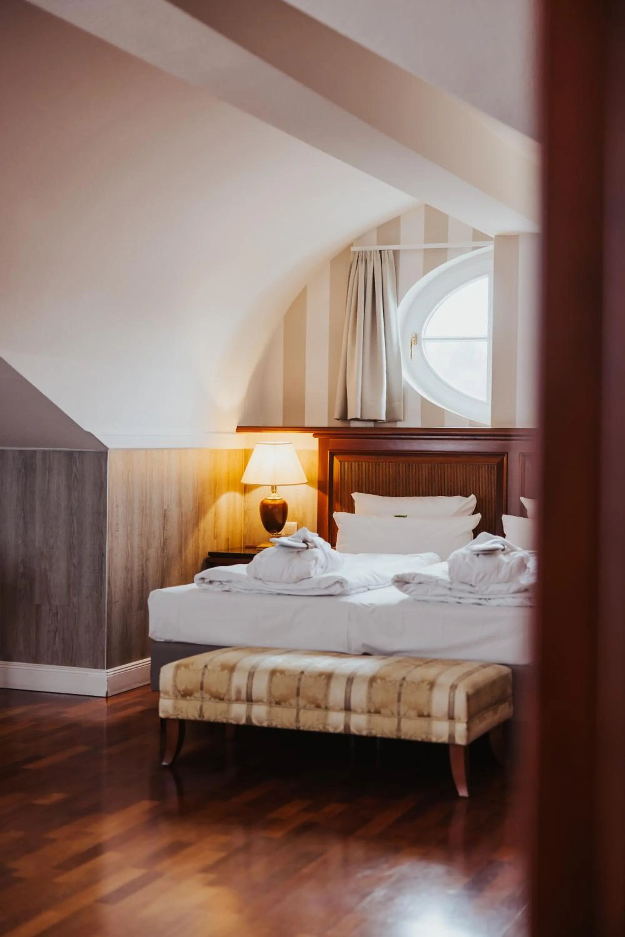 Bed in Hotel IV Jahreszeiten Kühlungsborn