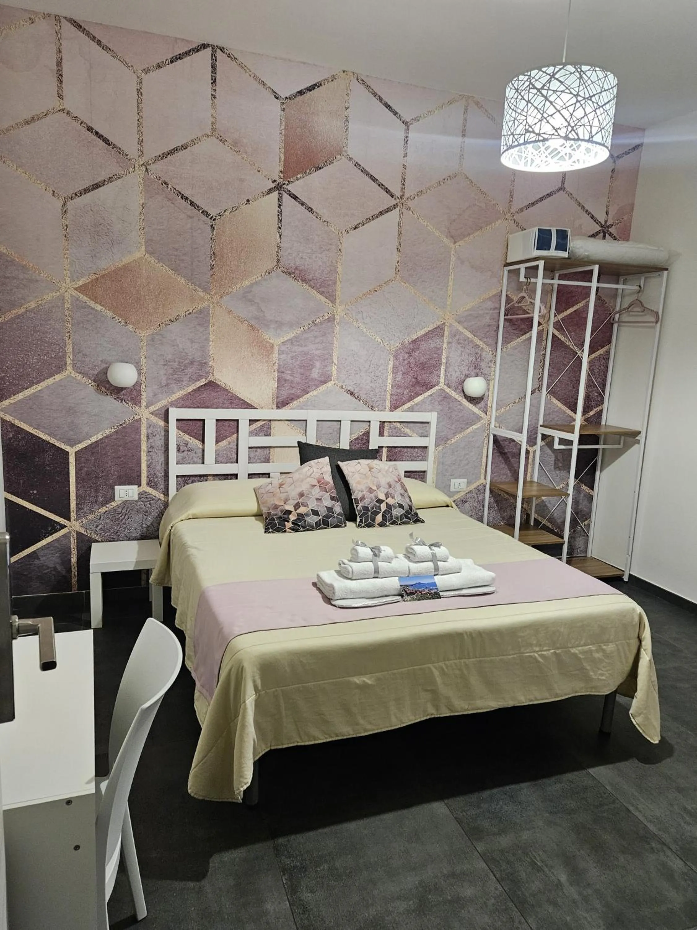 Bedroom, Bed in Gaisa Naples - Bed and Breakfast