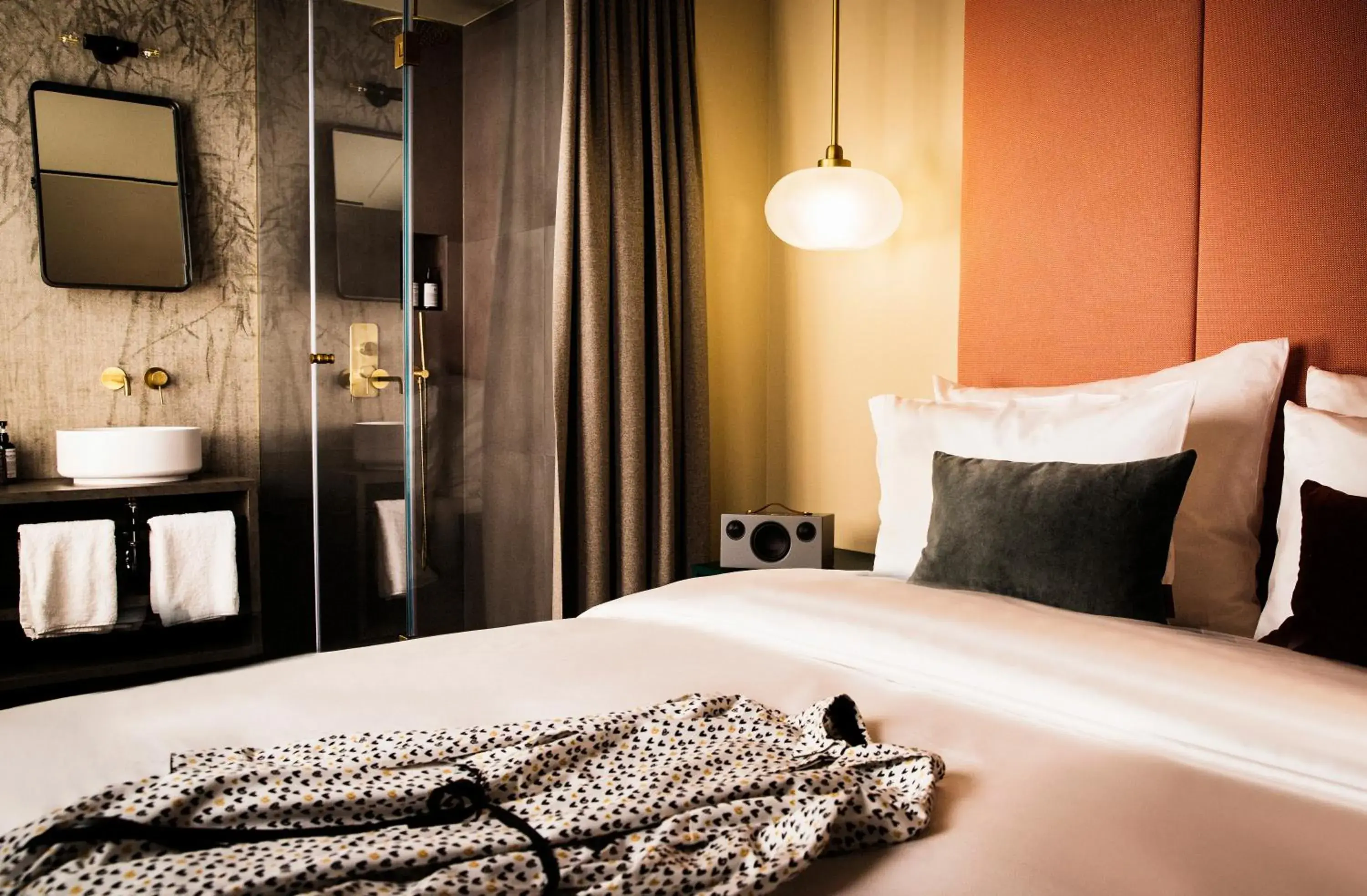 Comfort Business Room in Design-Hotel JAMS Comfort Business Room in Design-Hotel JAMS