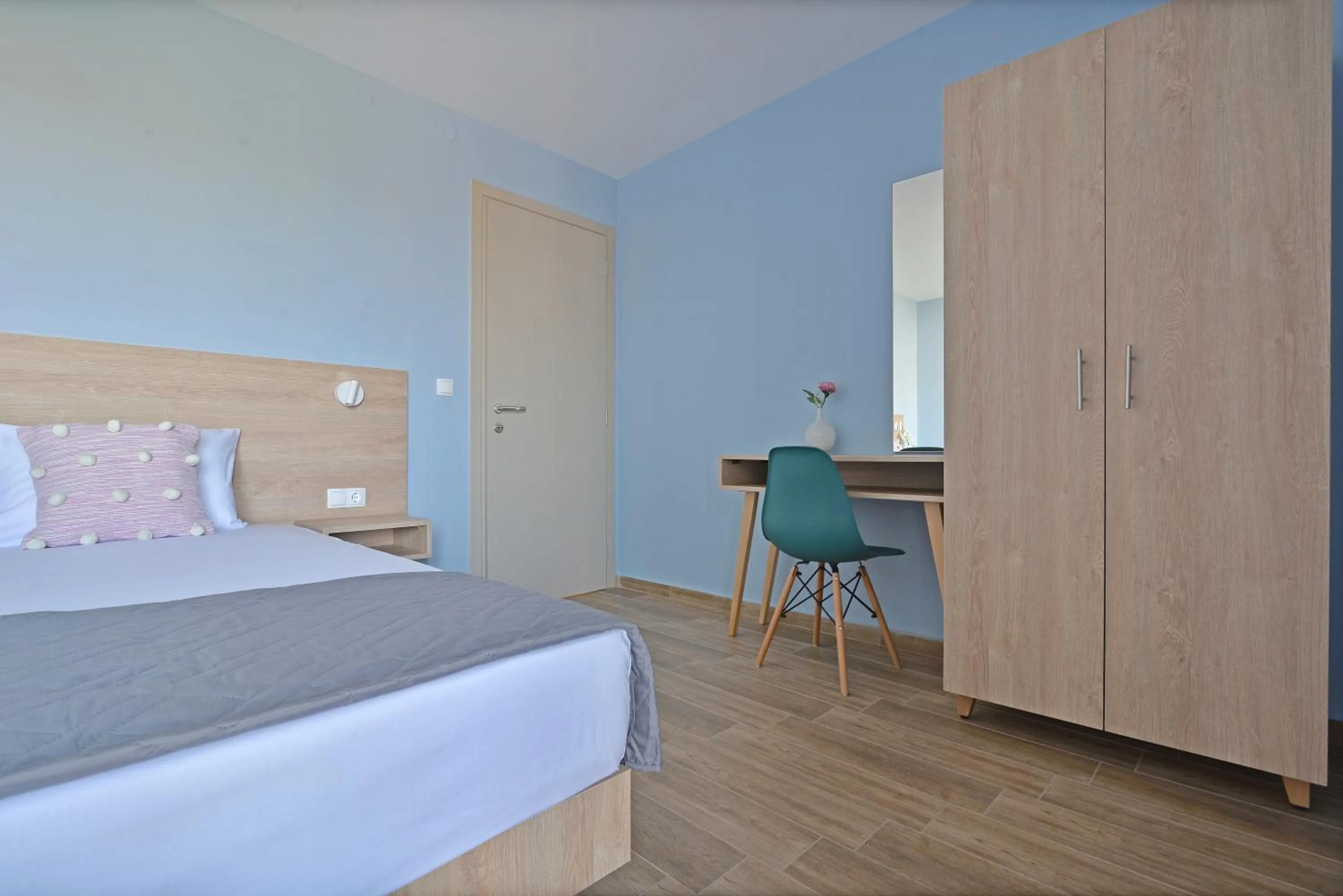 wardrobe, Bed in Niel Holiday Apartments, Panel Hospitality Homes & Villas