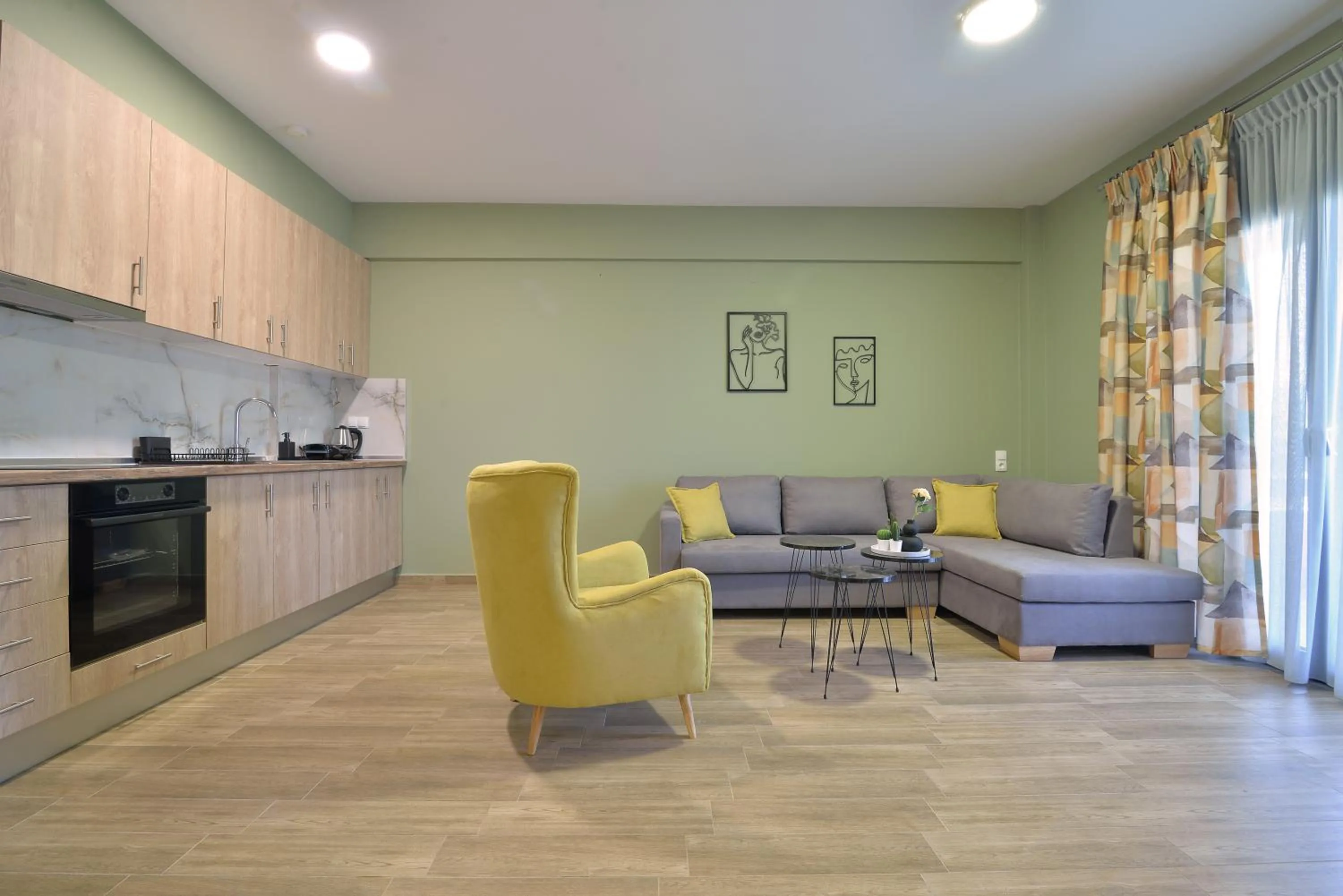 Kitchen or kitchenette in Niel Holiday Apartments, Panel Hospitality Homes & Villas