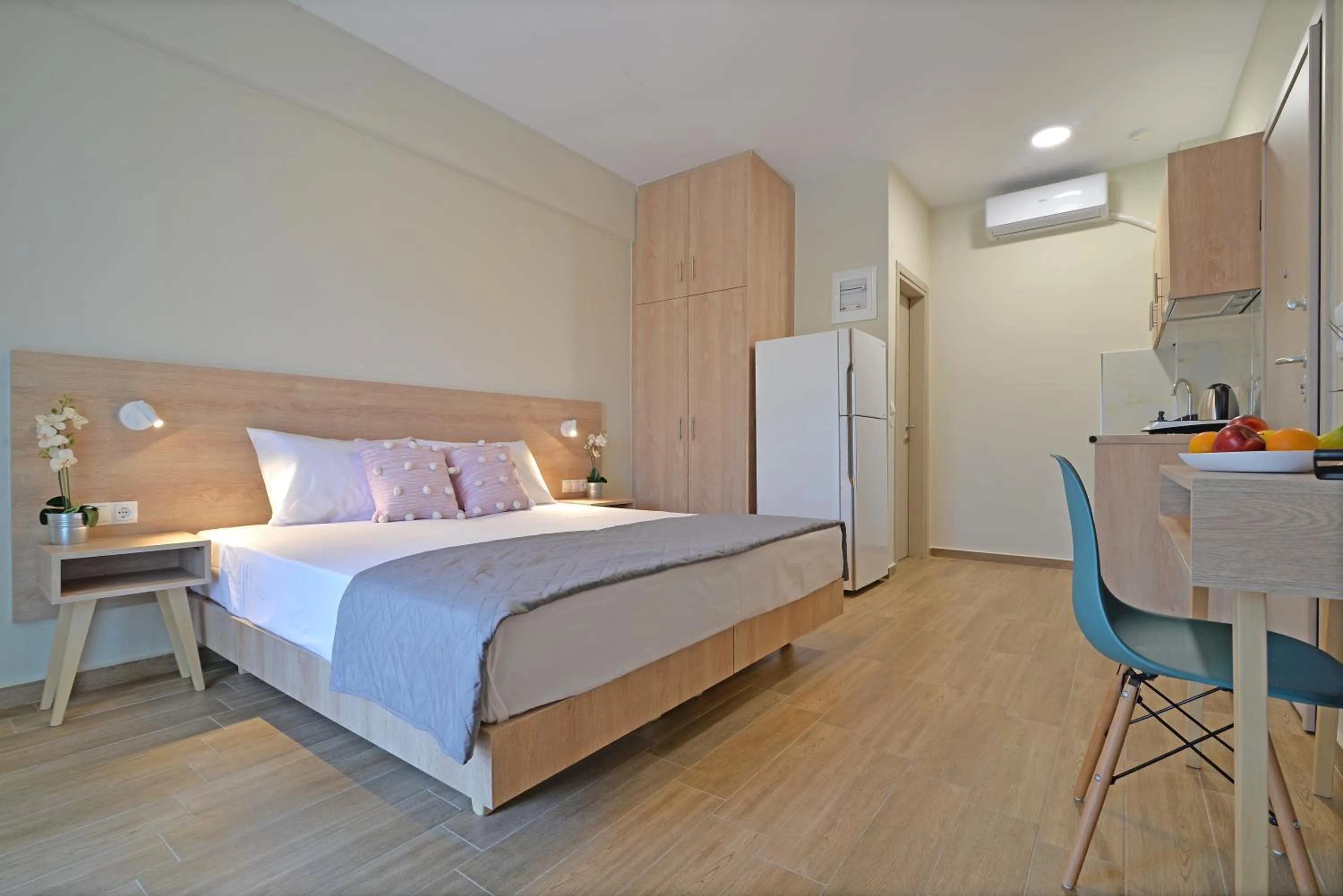 Photo of the whole room, Bed in Niel Holiday Apartments, Panel Hospitality Homes & Villas