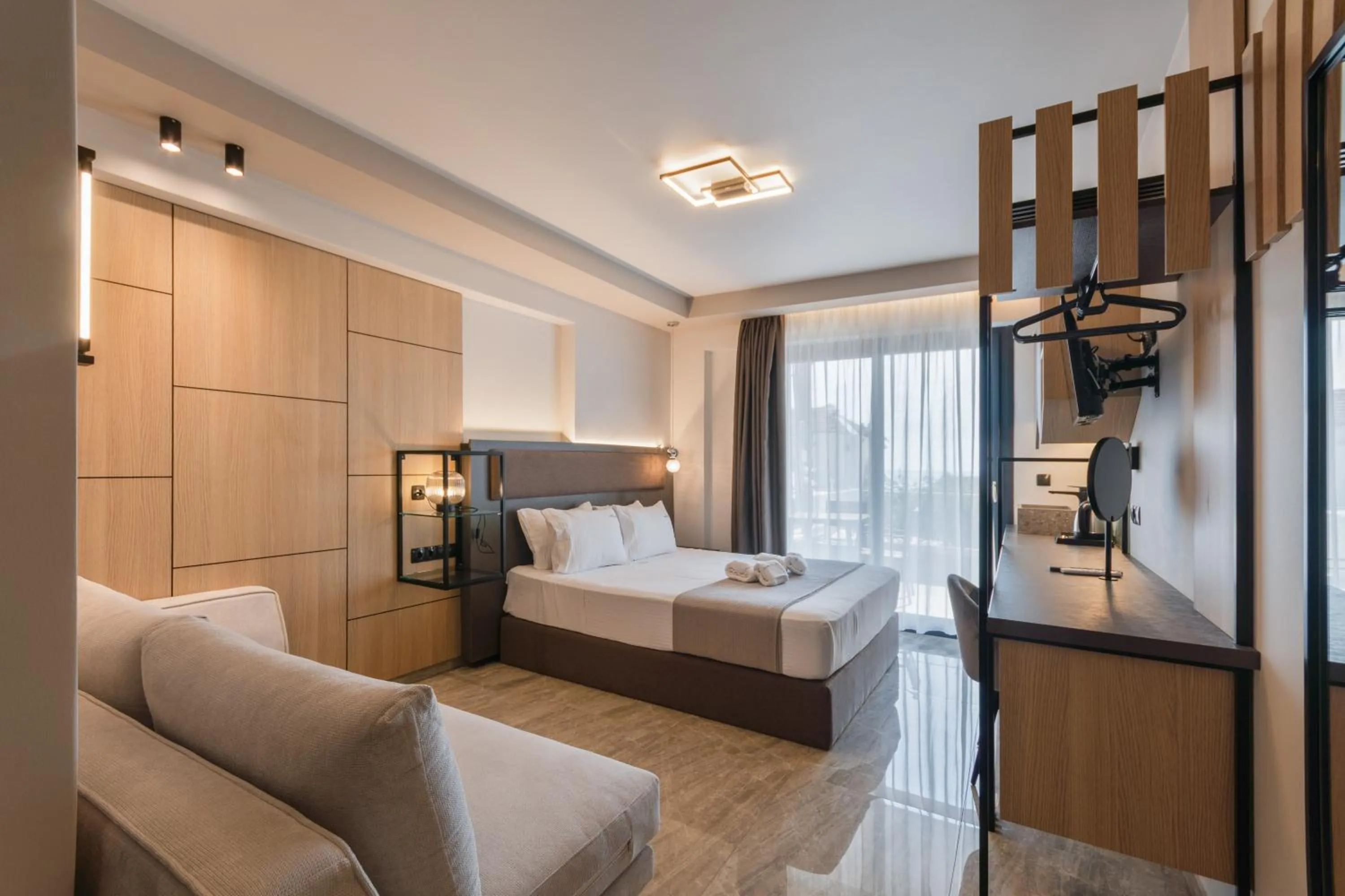 Bedroom, Bed in Costa De Luxe Suites