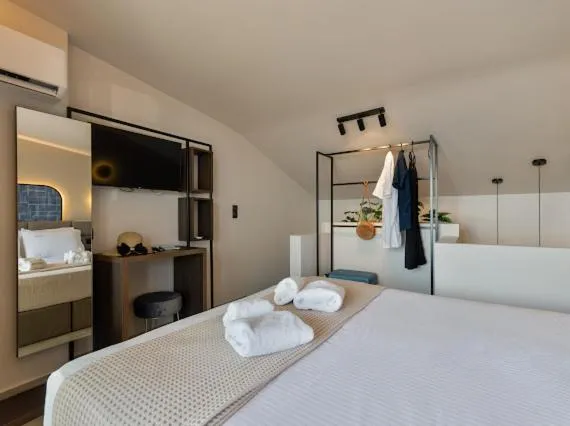 Bedroom, Bed in Costa De Luxe Suites