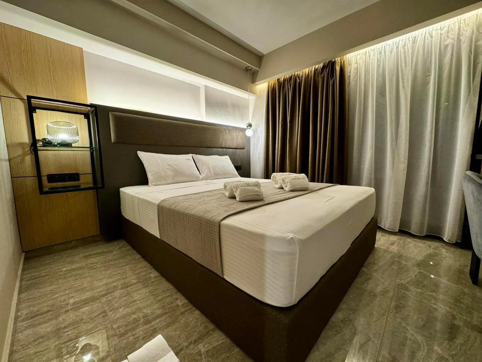 Bedroom, Bed in Costa De Luxe Suites