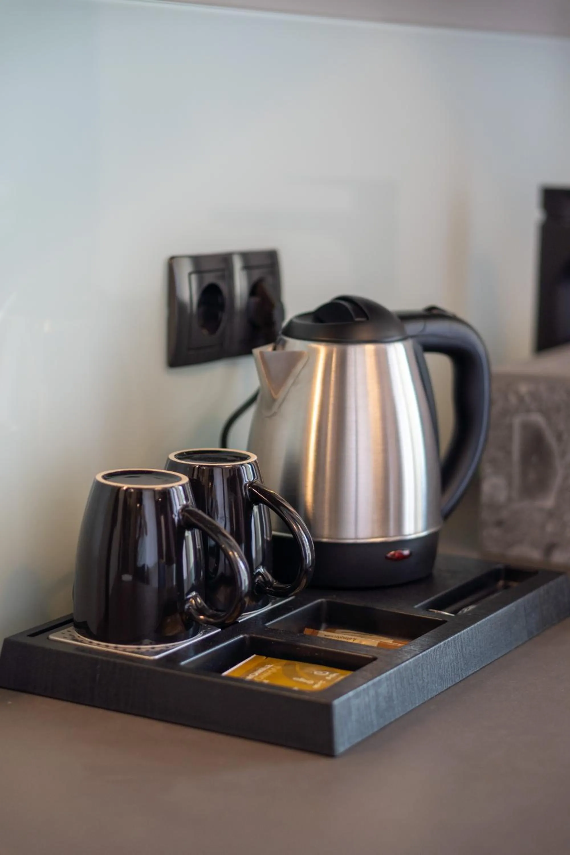 Coffee/tea facilities in Costa De Luxe Suites