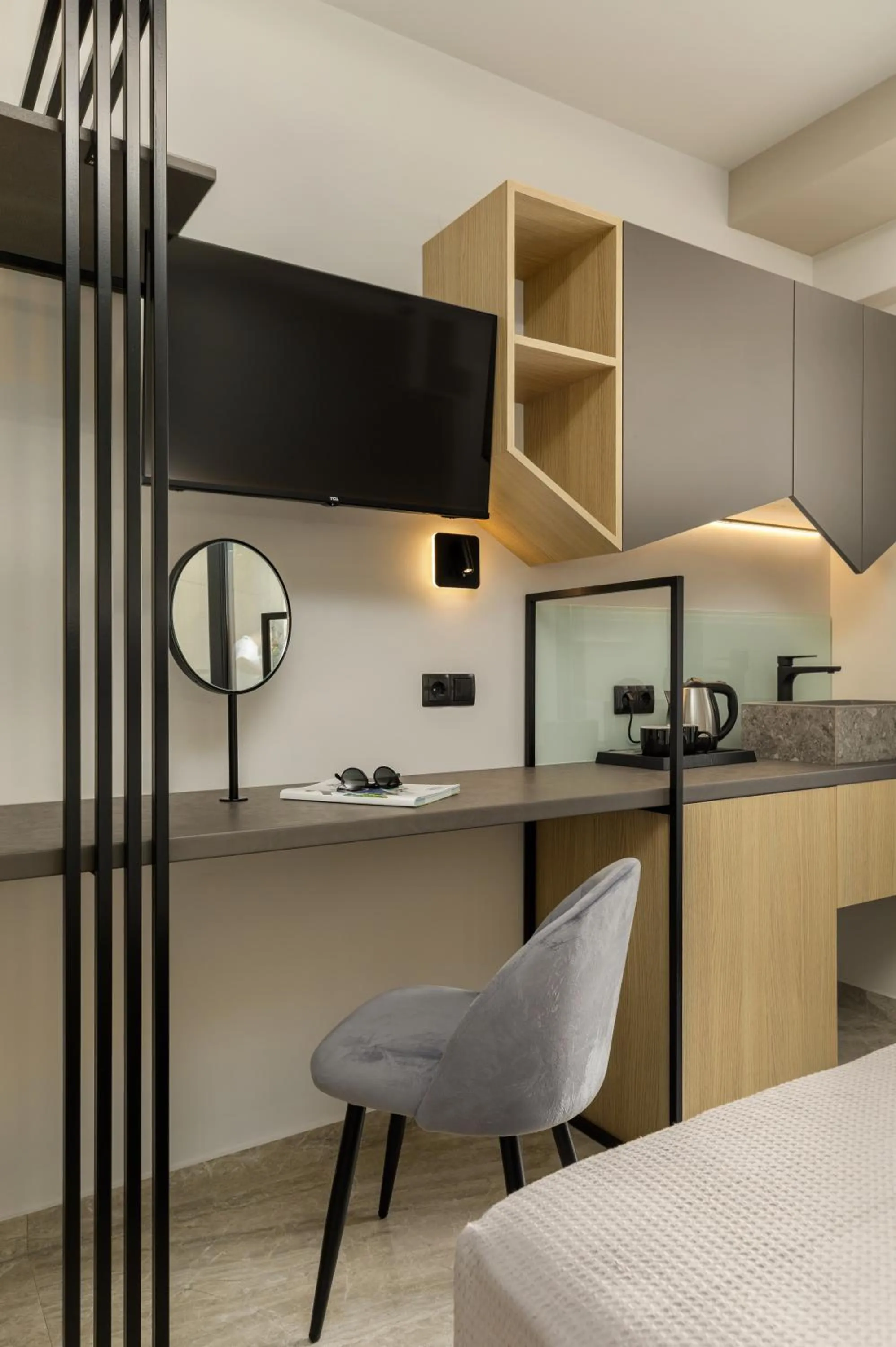 TV and multimedia in Costa De Luxe Suites