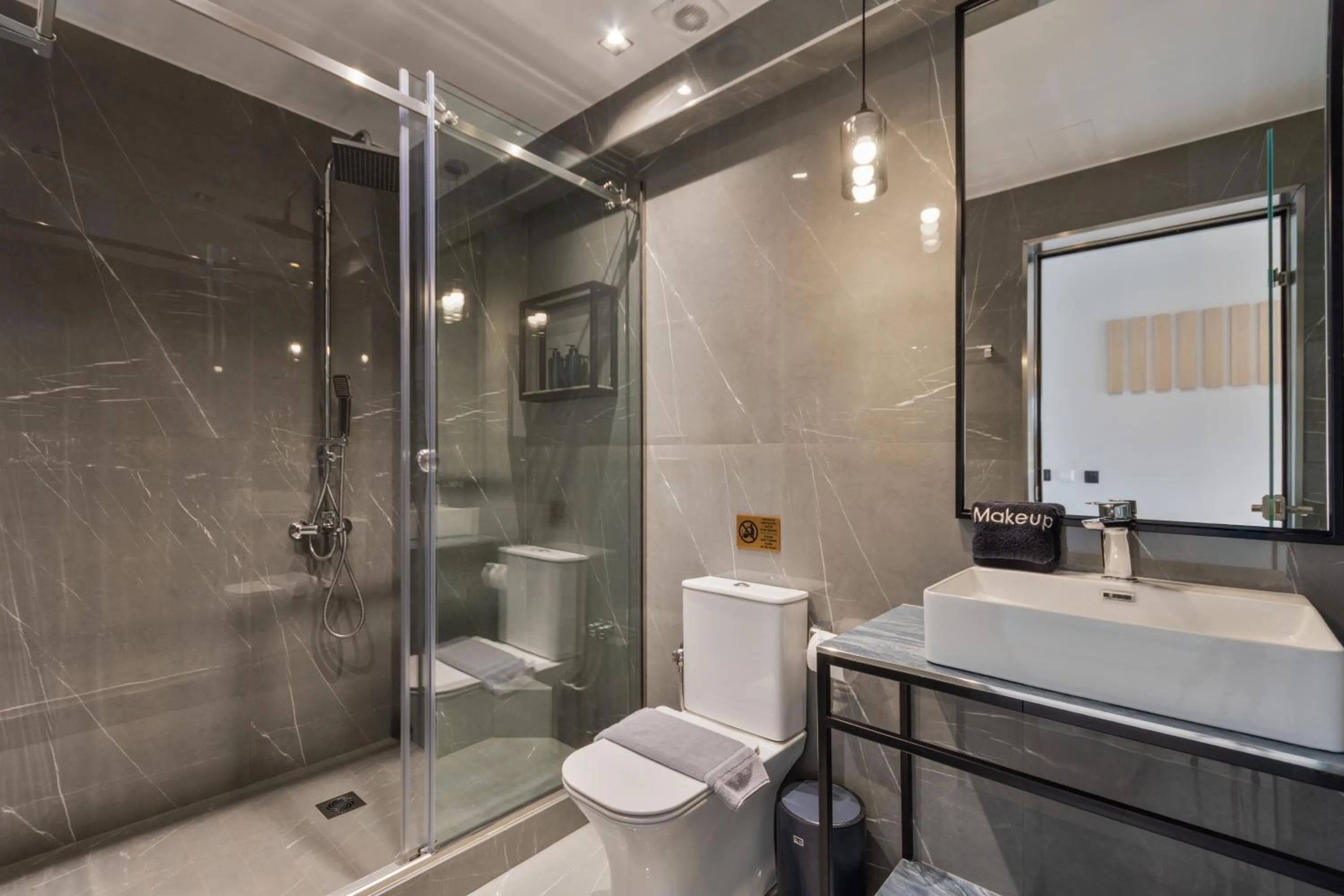 Shower in Costa De Luxe Suites