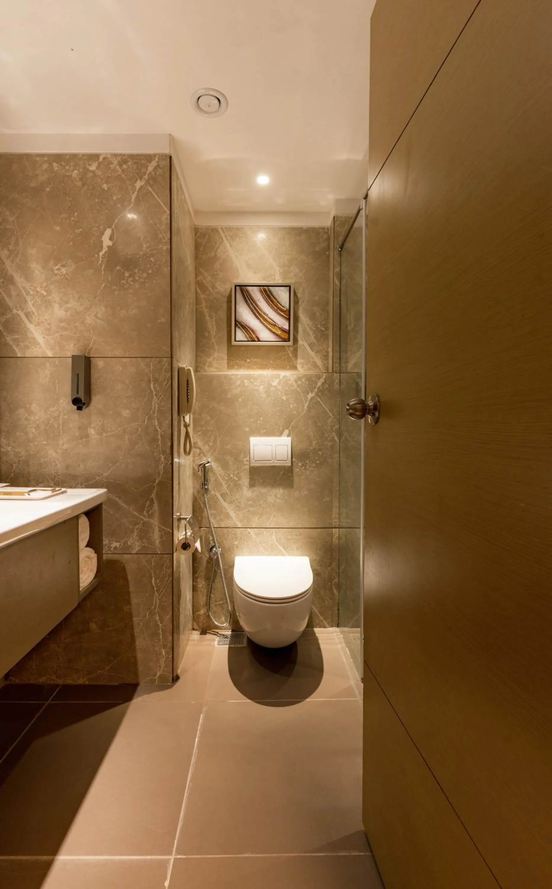 Shower in Effotel By Sayaji Bhopal