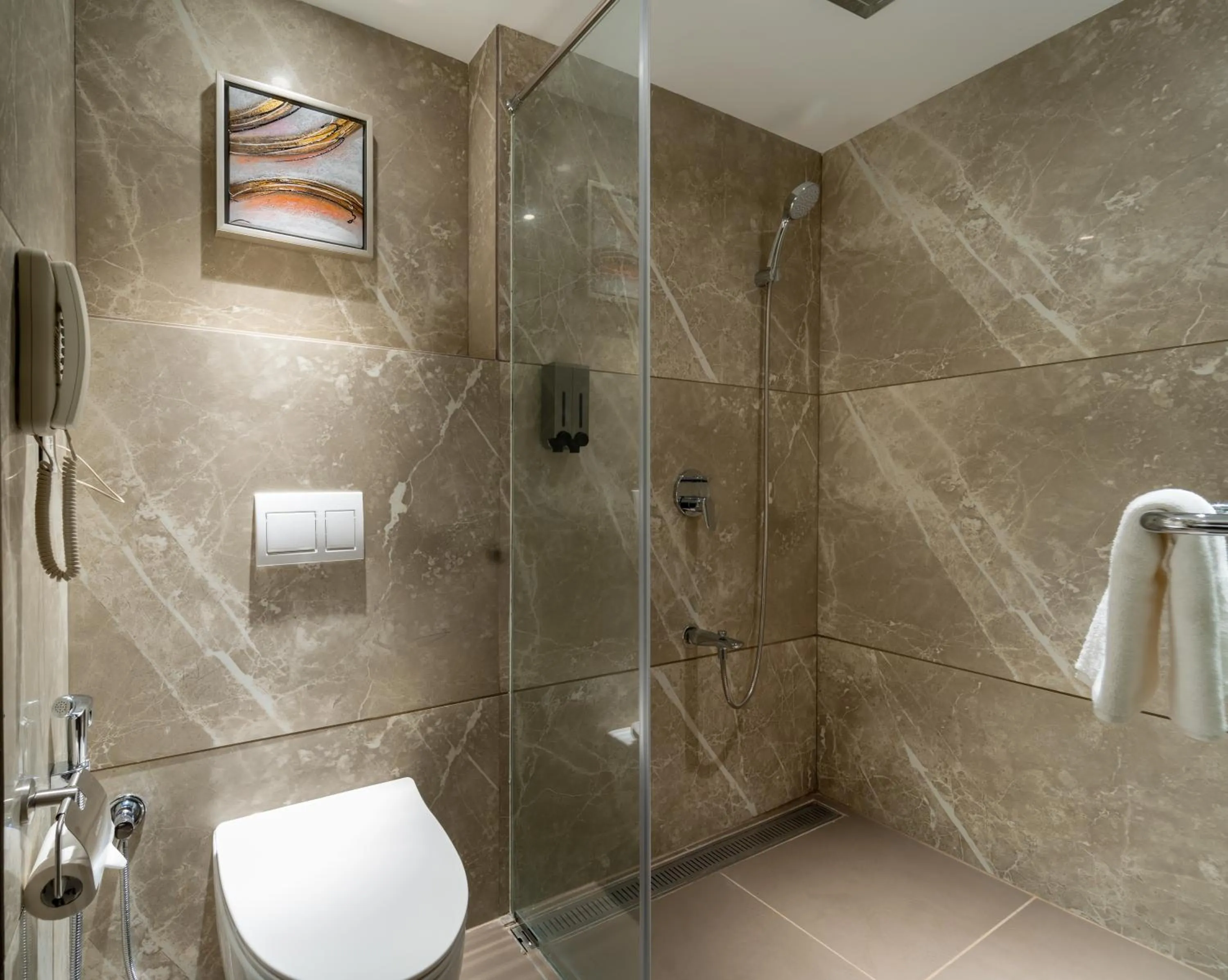 Shower in Effotel By Sayaji Bhopal