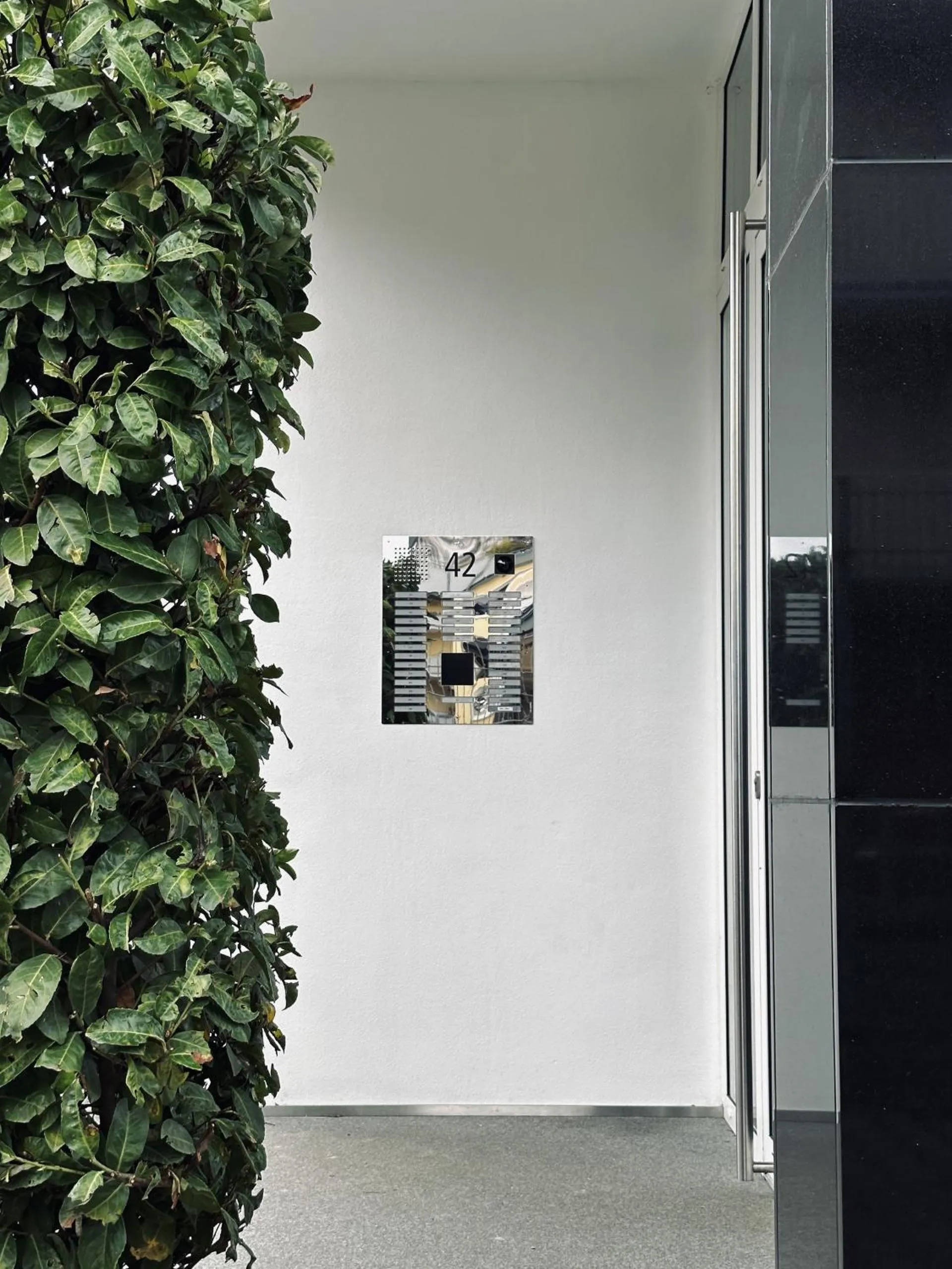 Facade/entrance in AvidonApartments