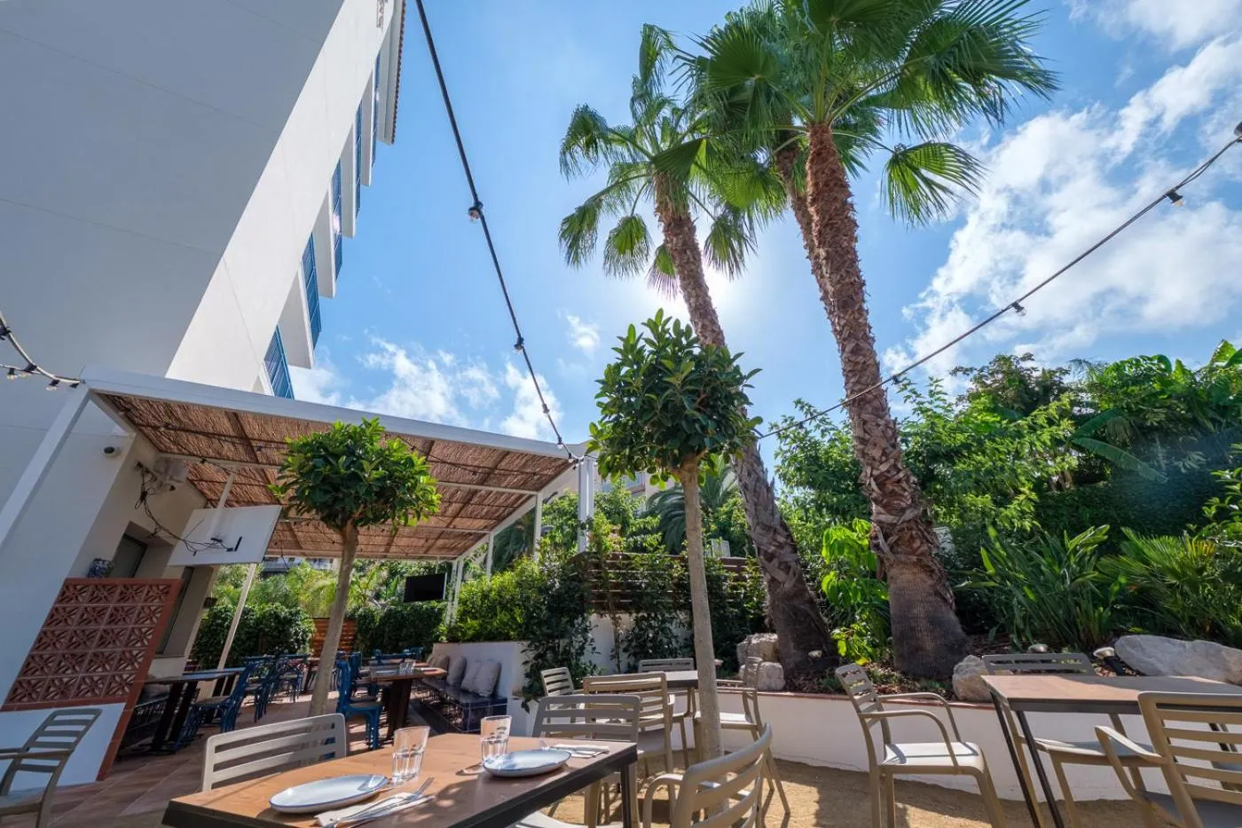 Restaurant/places to eat in Áncora Salou La Siesta Apartments