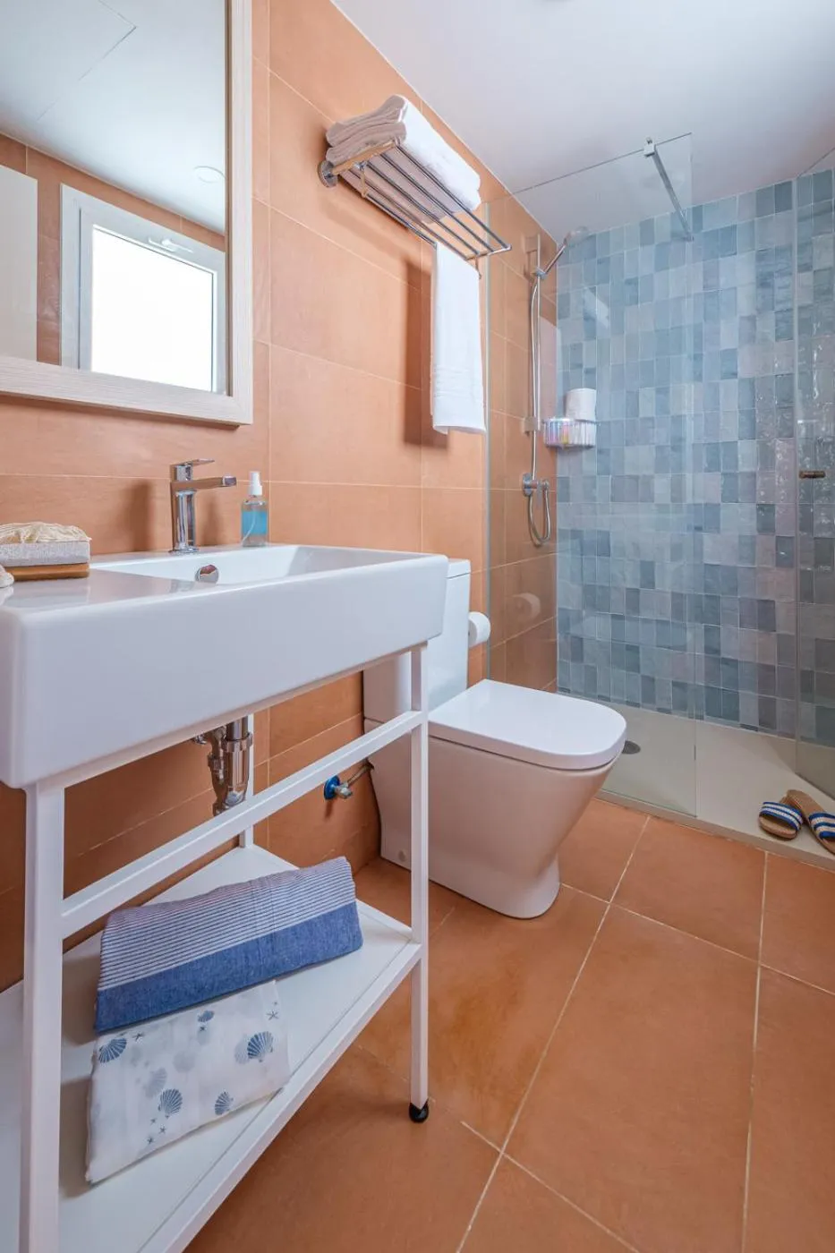 Bathroom in Áncora Salou La Siesta Apartments