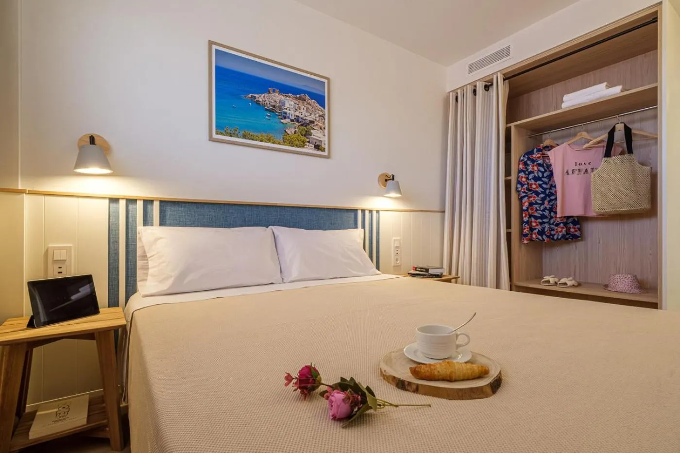 Bedroom, Bed in Áncora Salou La Siesta Apartments