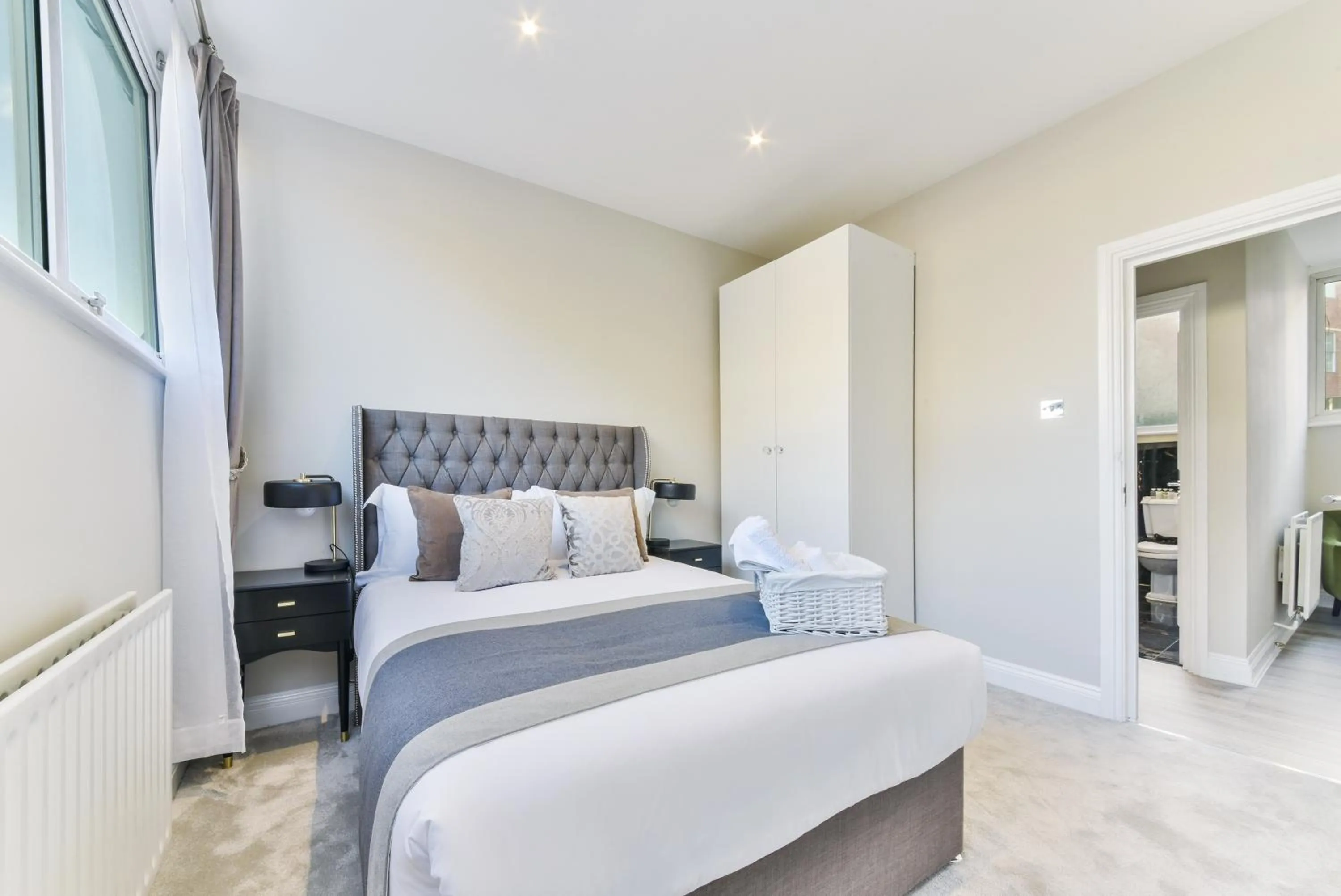Bed in Avari Apartments - Hatton Collection