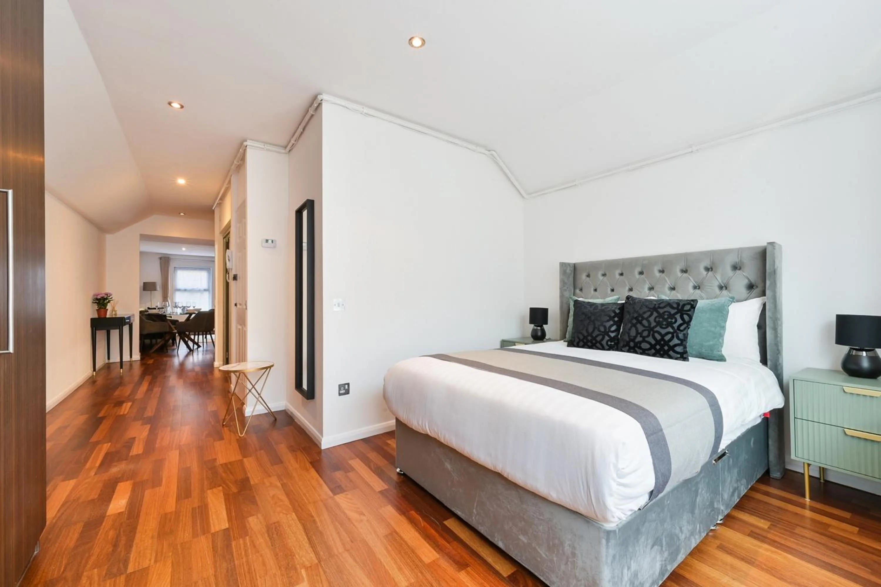 Bed in Avari Apartments - Hatton Collection