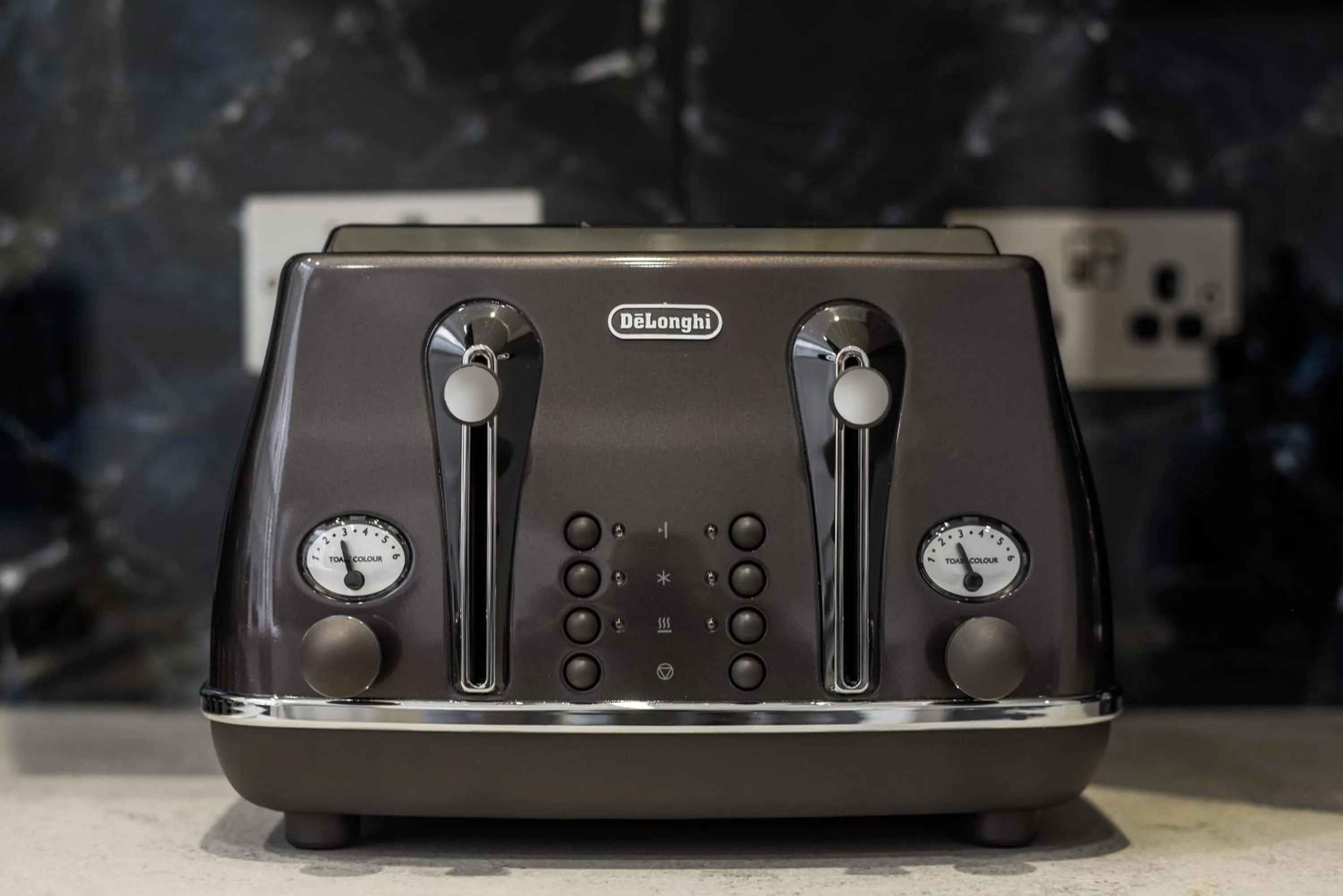 Coffee/tea facilities in Avari Apartments - Hatton Collection