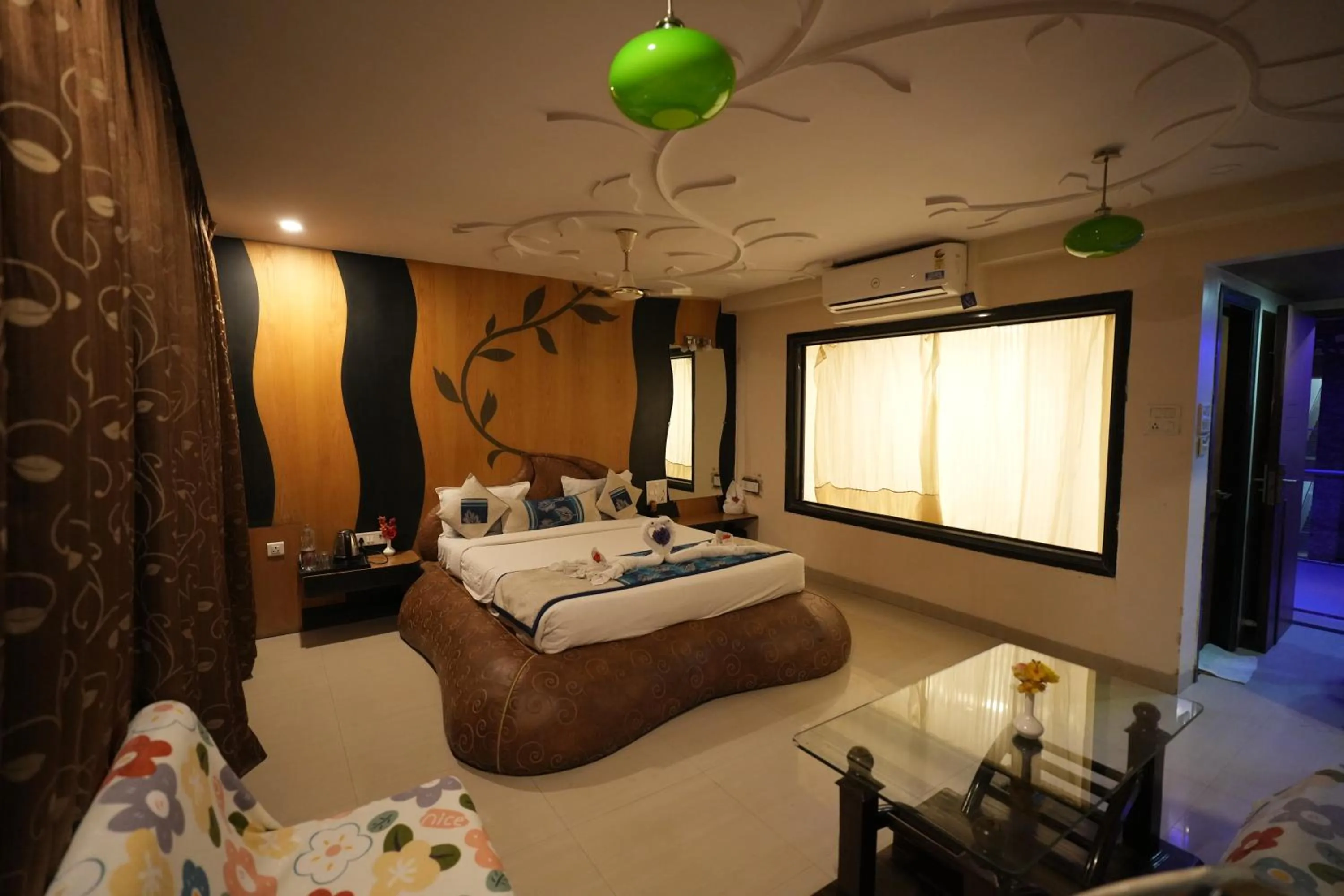 Bedroom, Bed in Hotel City Symphony