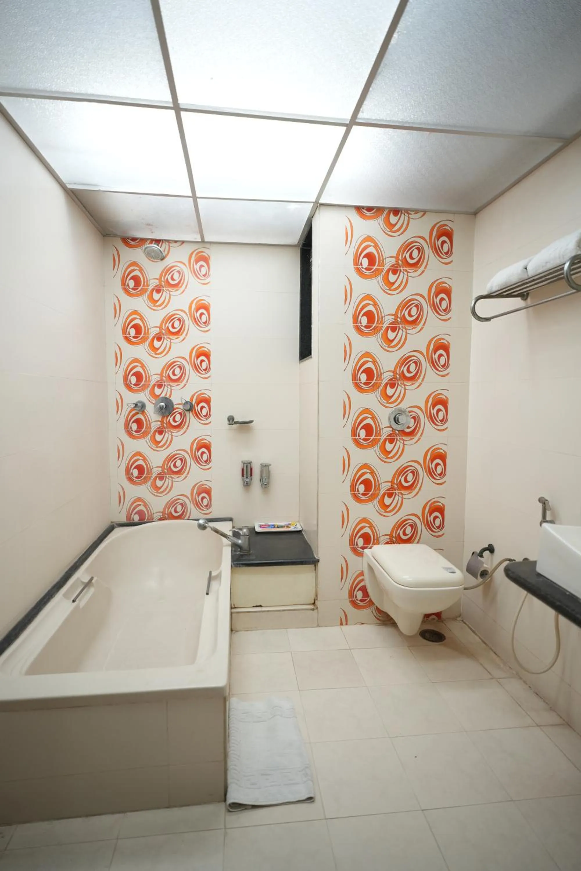 Bathroom in Hotel City Symphony