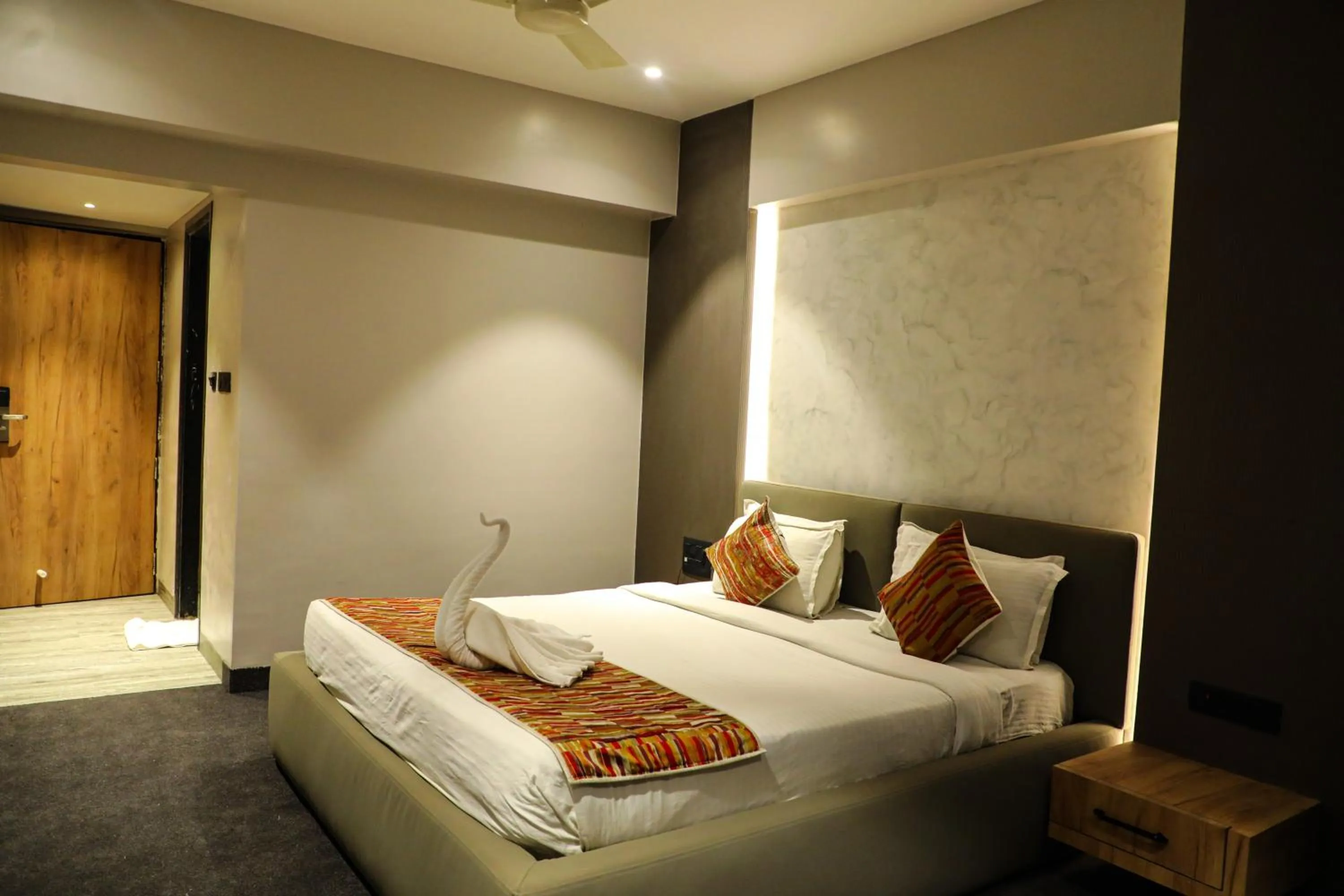 Bedroom, Bed in Hotel City Symphony