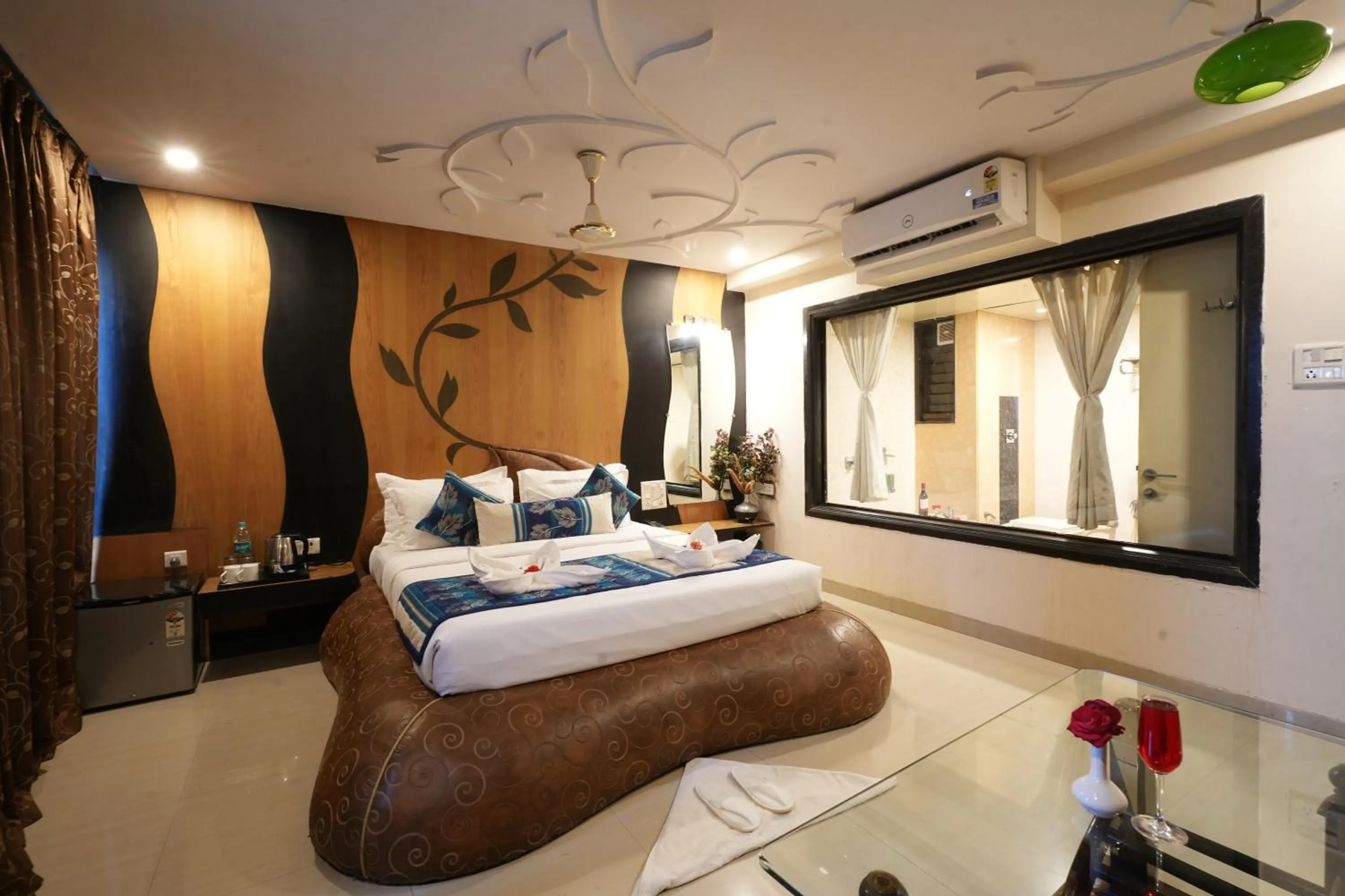 Bed in Hotel City Symphony