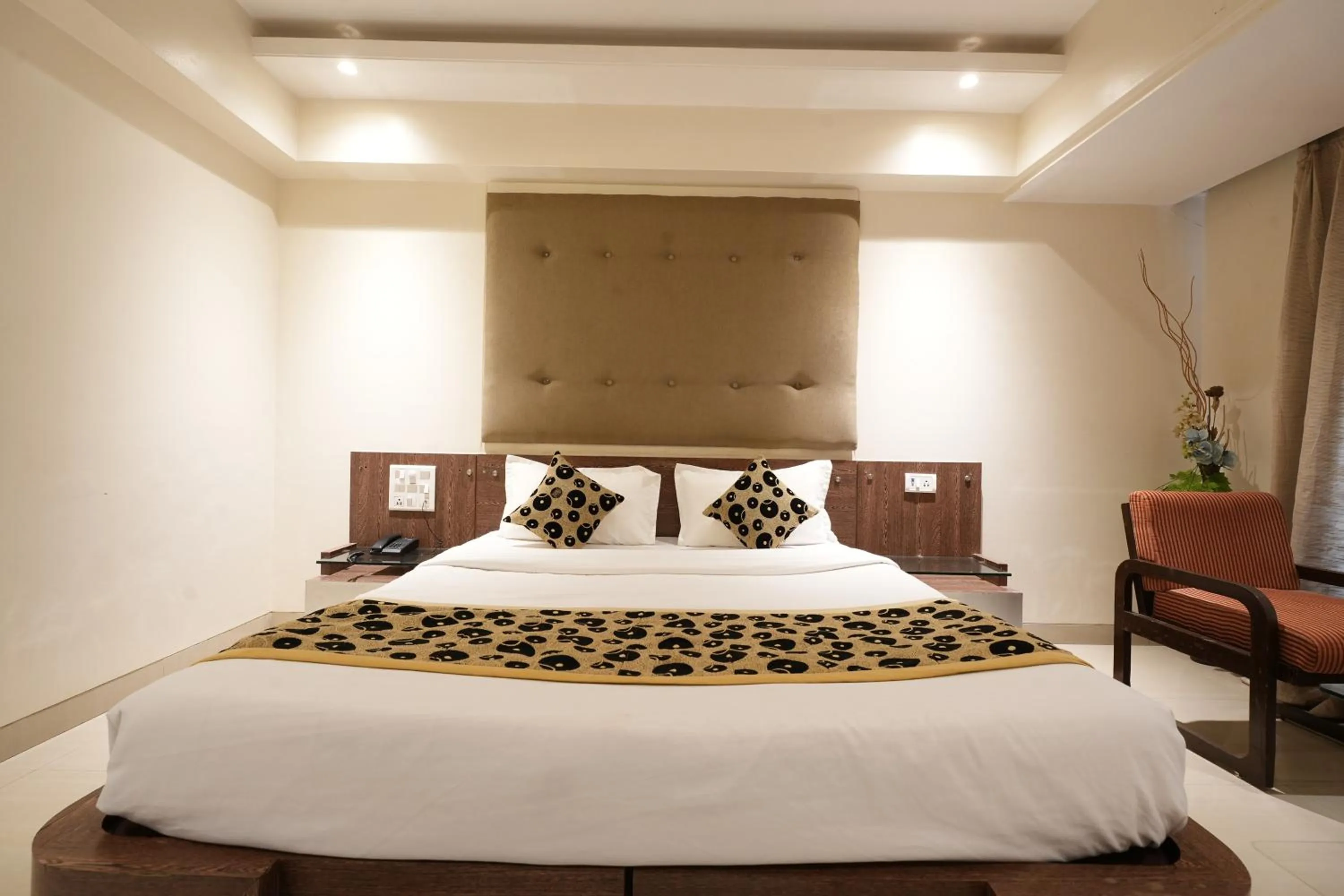 Bedroom, Bed in Hotel City Symphony