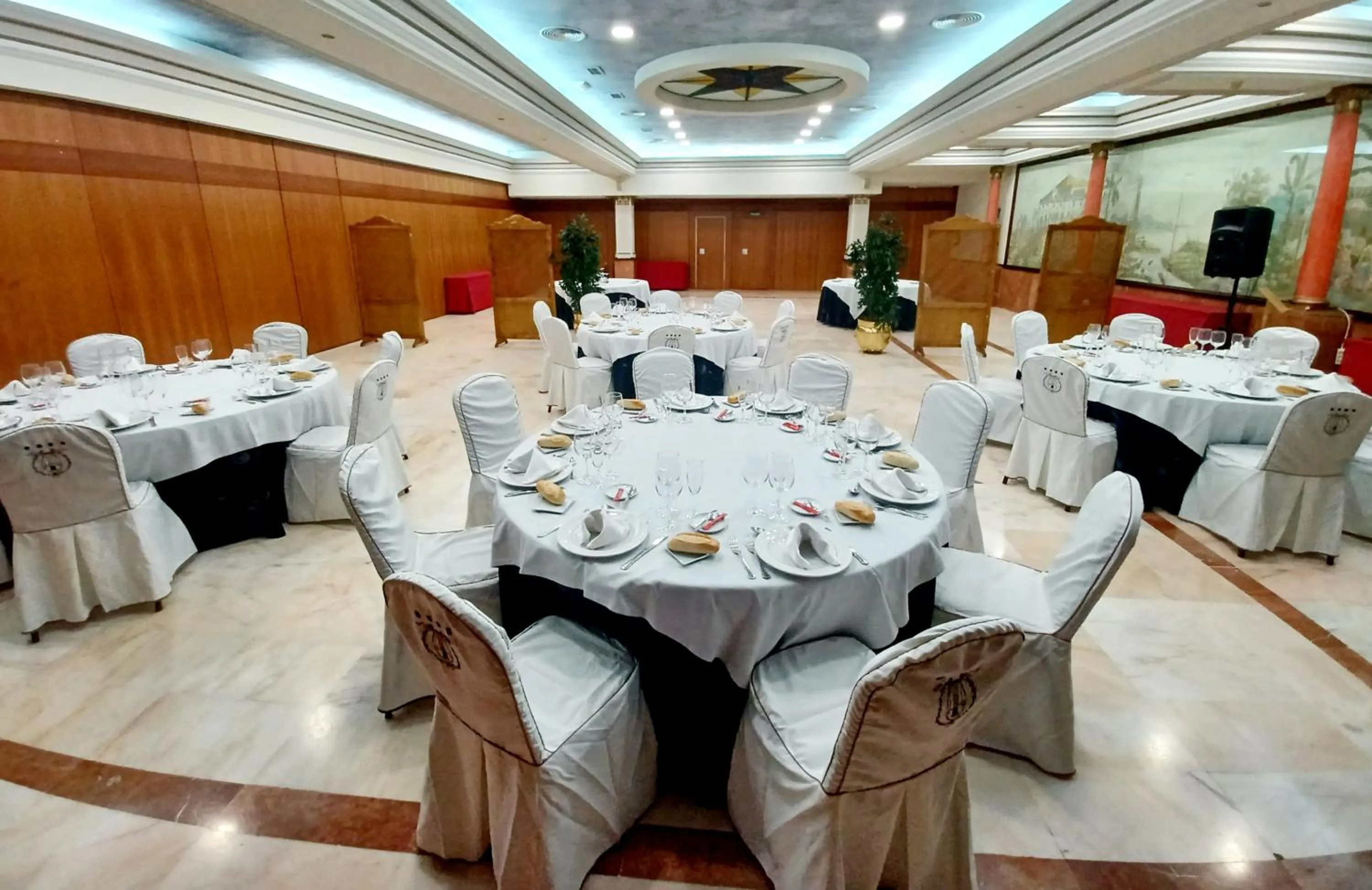 Banquet/Function facilities in Hotel Santa Cecilia